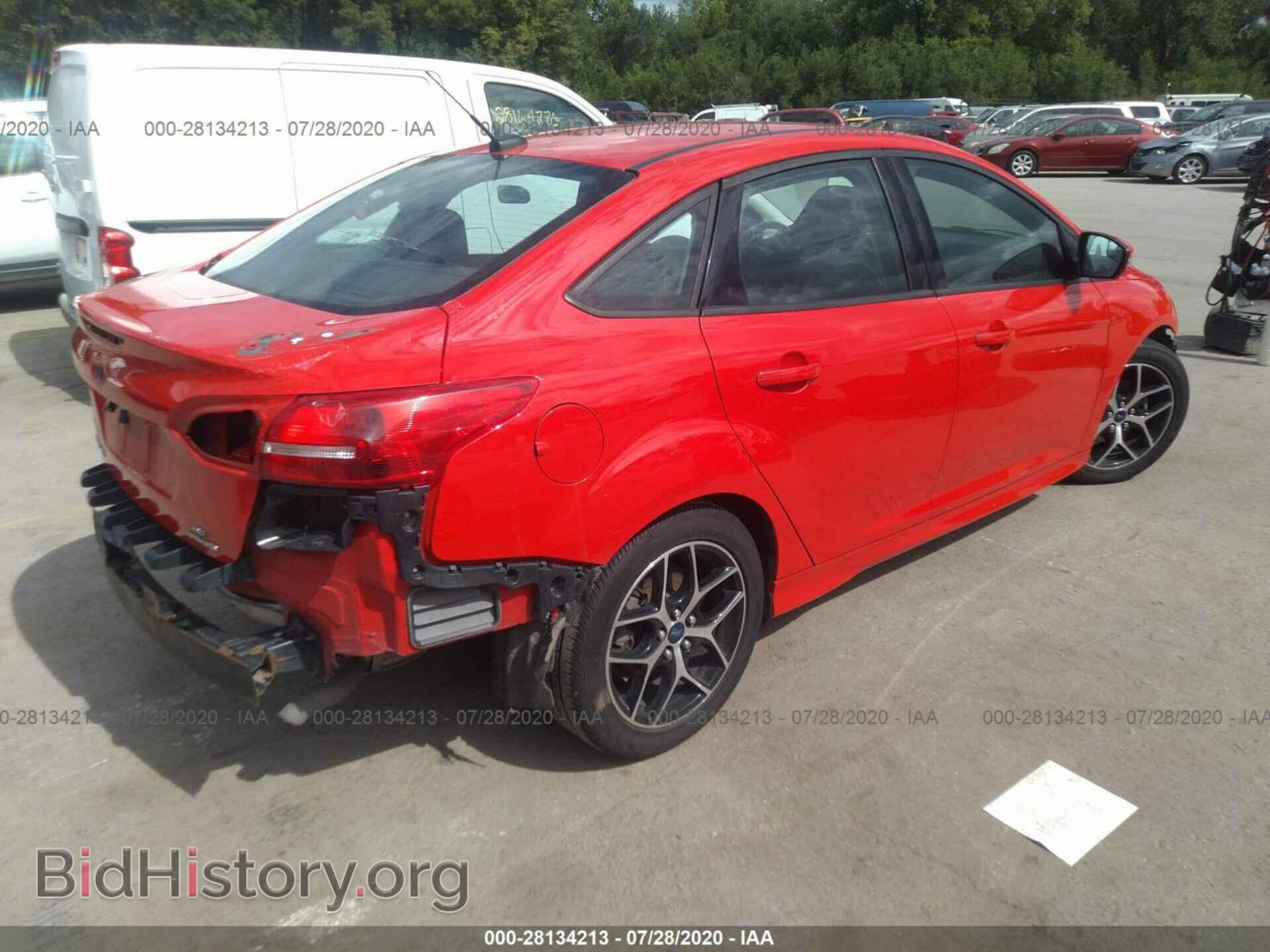 2016 FORD FOCUS - VIN: 1FADP3F27GL315044 - Photo 4