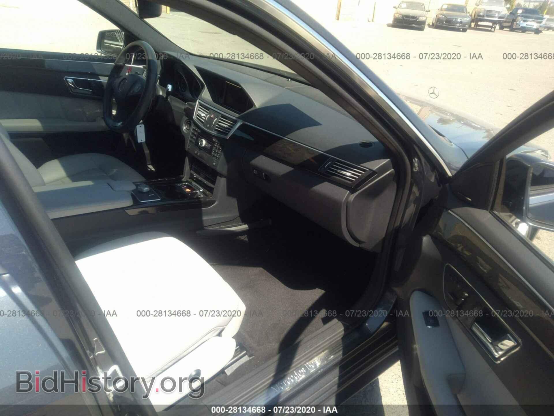 2010 MERCEDES-BENZ E-CLASS - VIN: WDDHF5GB4AA042646 - Фото 5