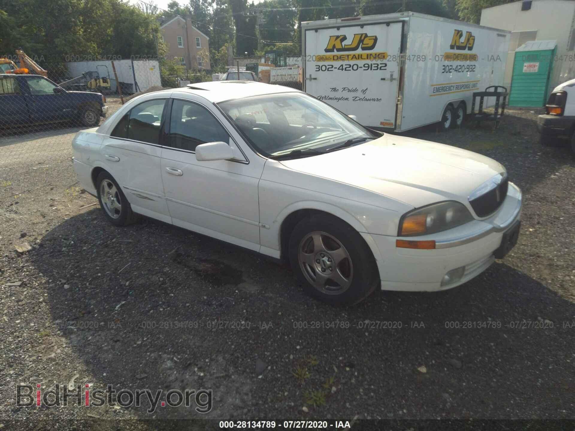 Фотография 1LNHM87A7YY766529 - LINCOLN LS 2000