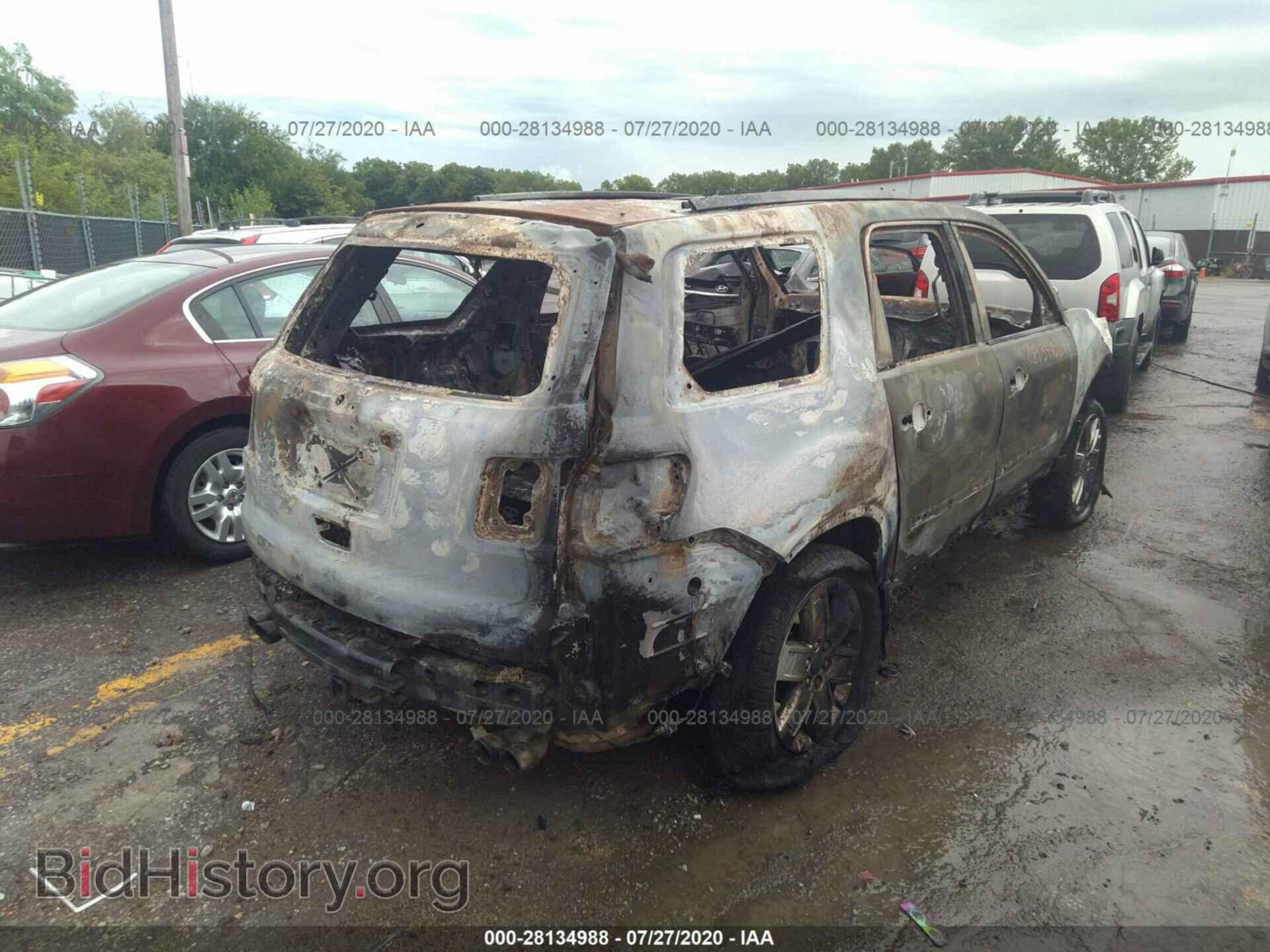2010 GMC ACADIA - VIN: 1GKLRNED5AJ143196 - Фото 4