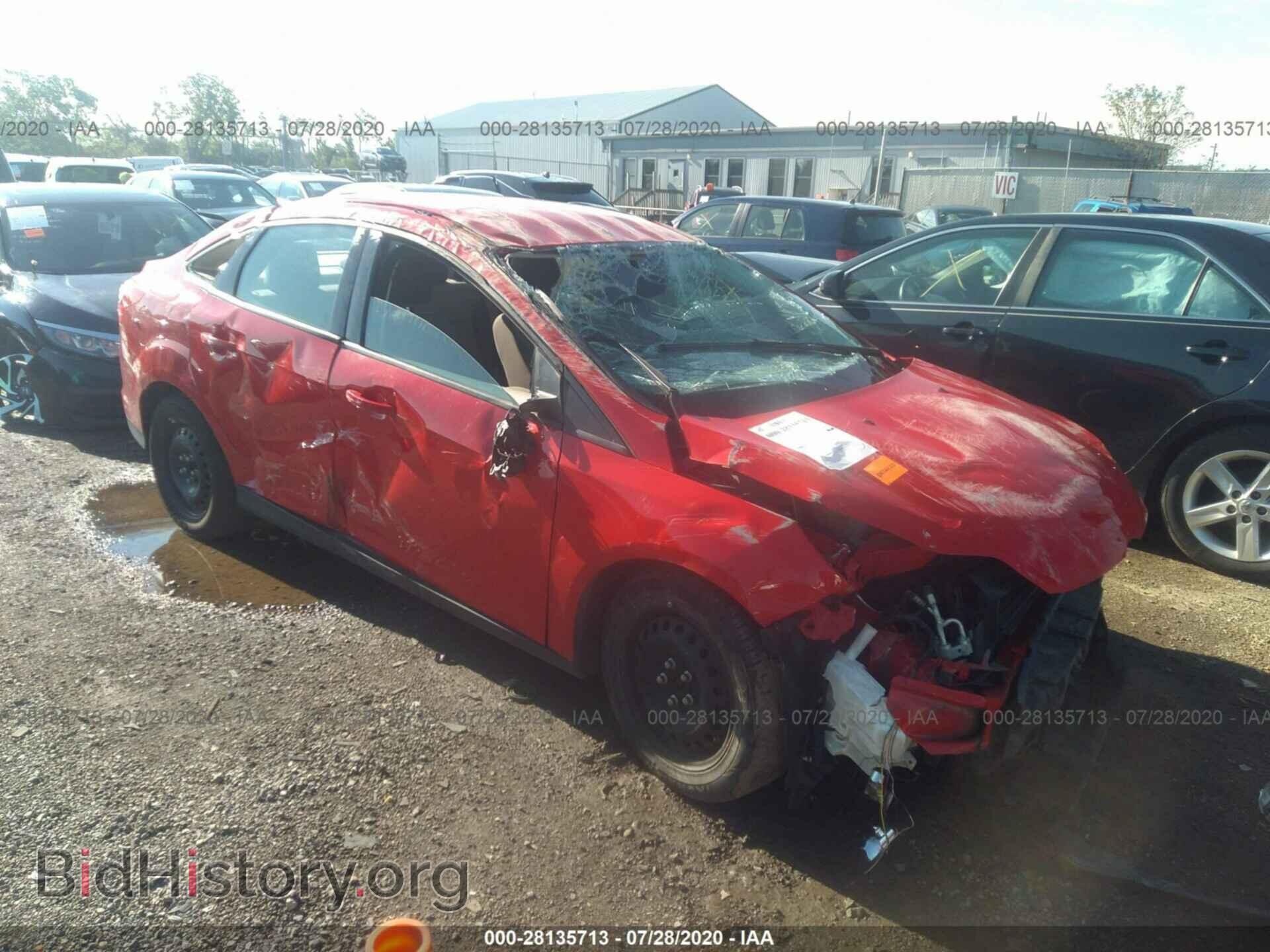 Photo 1FAHP3F29CL447329 - FORD FOCUS 2012