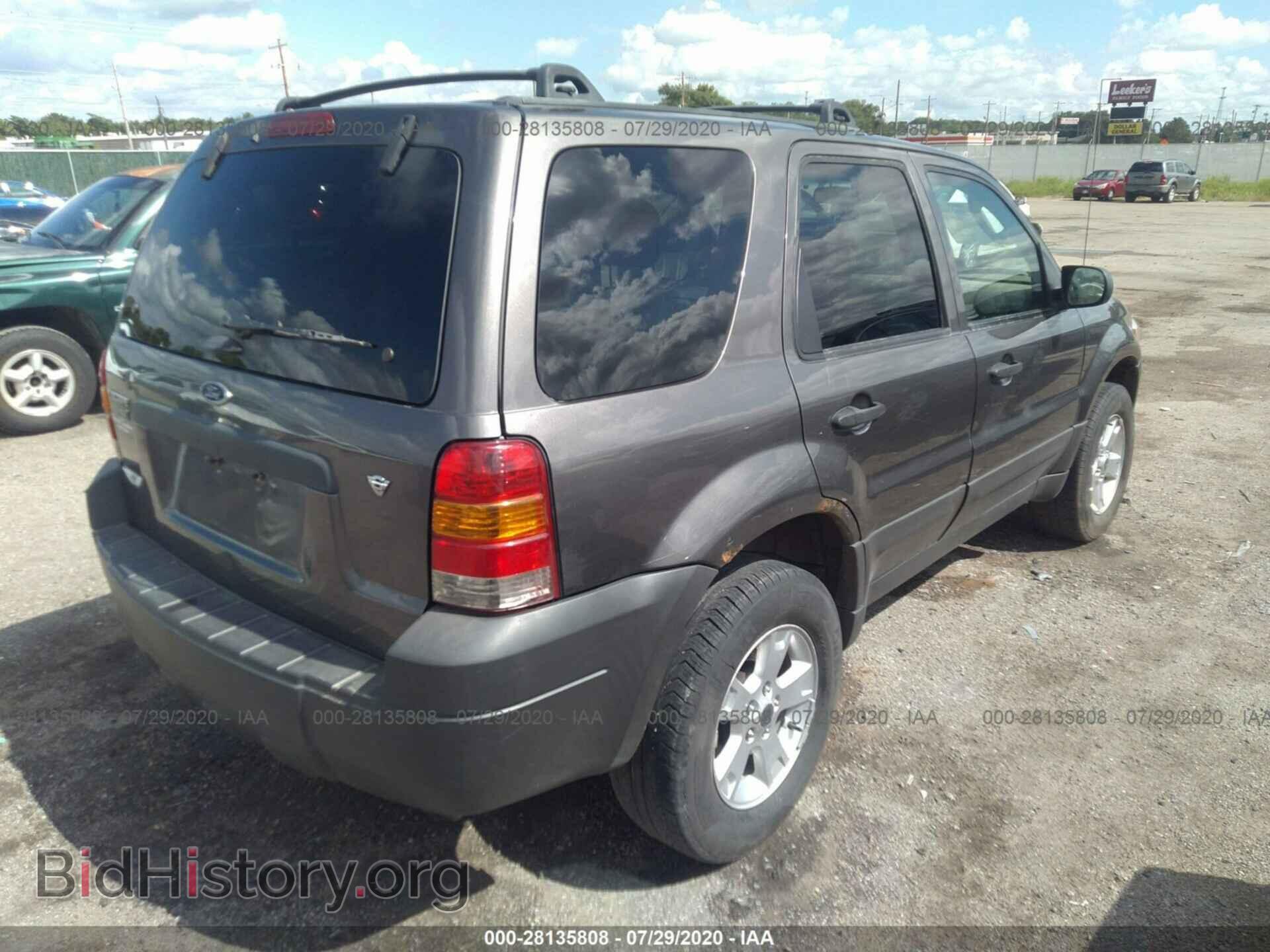 2006 FORD ESCAPE - VIN: 1FMYU93196KB37530 - Фото 4