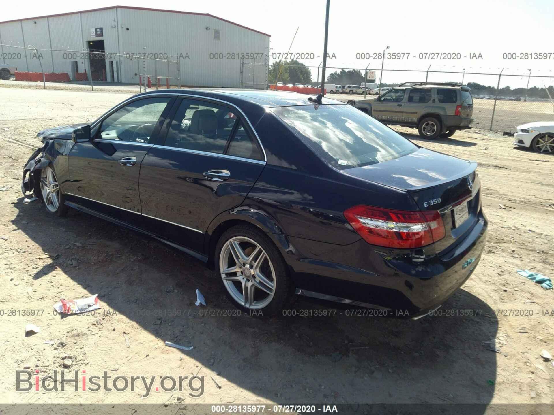 2011 MERCEDES-BENZ E-CLASS - VIN: WDDHF8HB0BA364041 - Фото 3