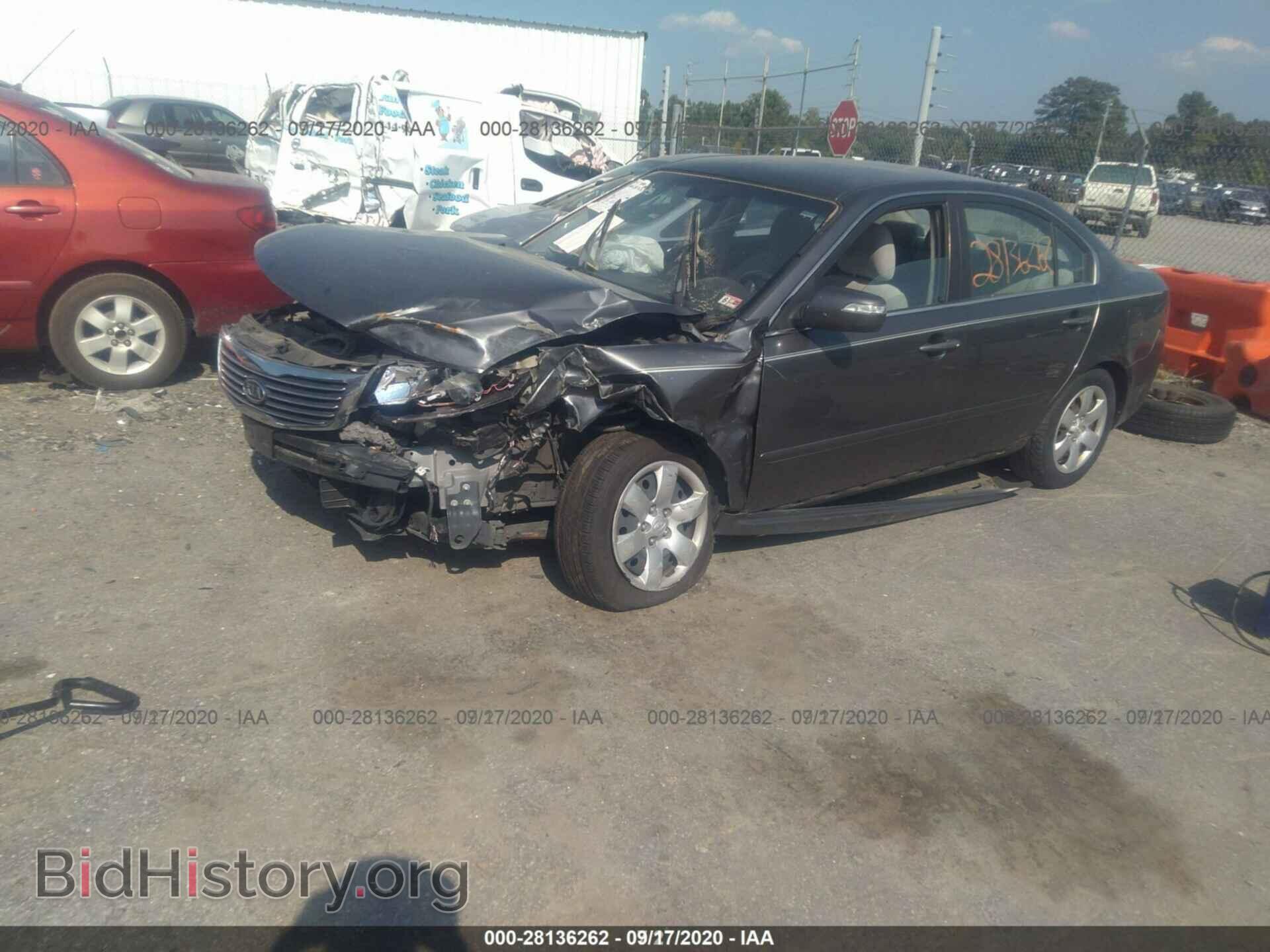 2009 KIA OPTIMA - VIN: KNAGE228995361741 - Фото 12