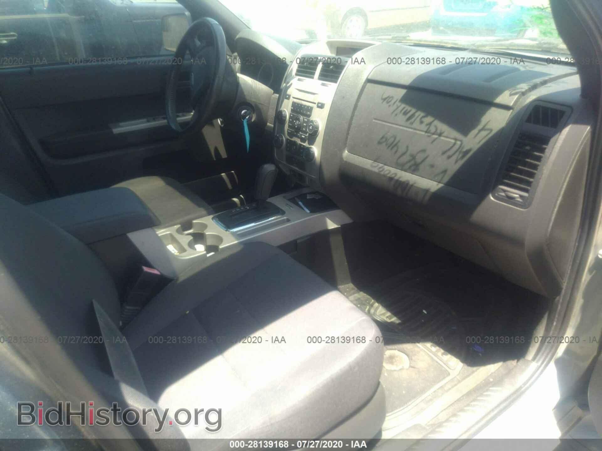 2011 FORD ESCAPE - VIN: 1FMCU0DG1BKB22409 - Фото 5