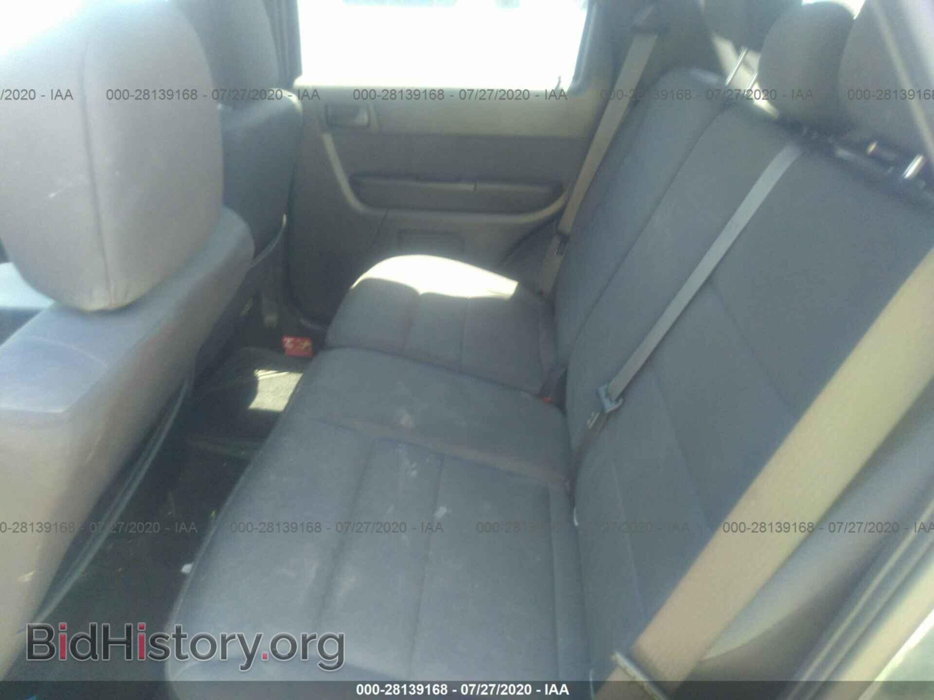 2011 FORD ESCAPE - VIN: 1FMCU0DG1BKB22409 - Фото 8