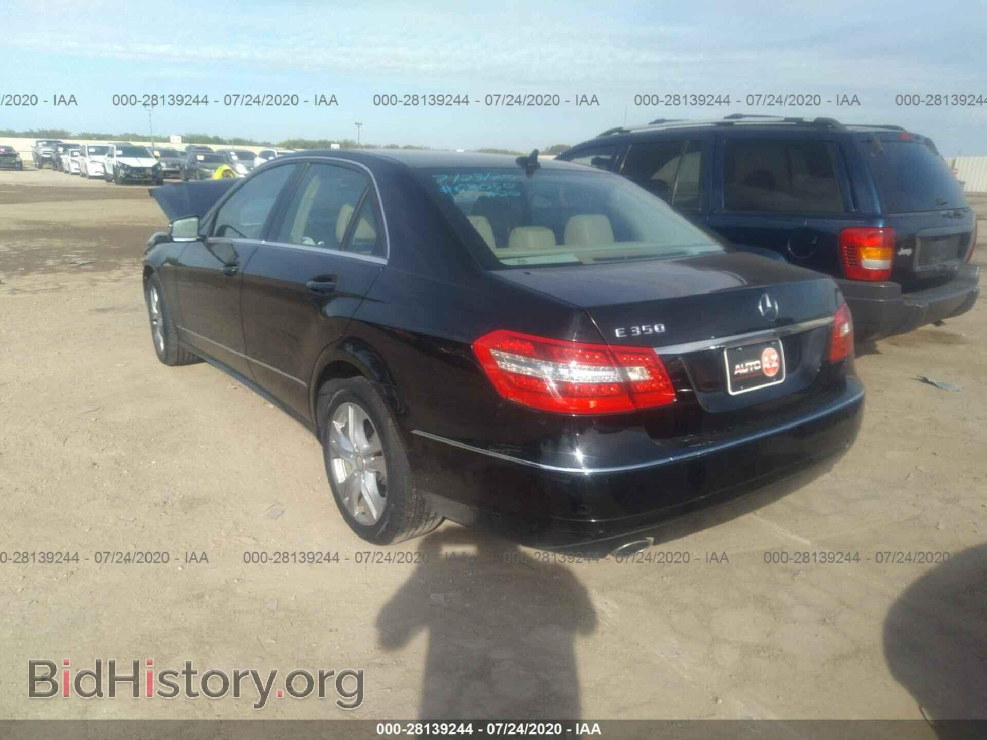 2011 MERCEDES-BENZ E-CLASS - VIN: WDDHF5GB9BA359159 - Фото 3