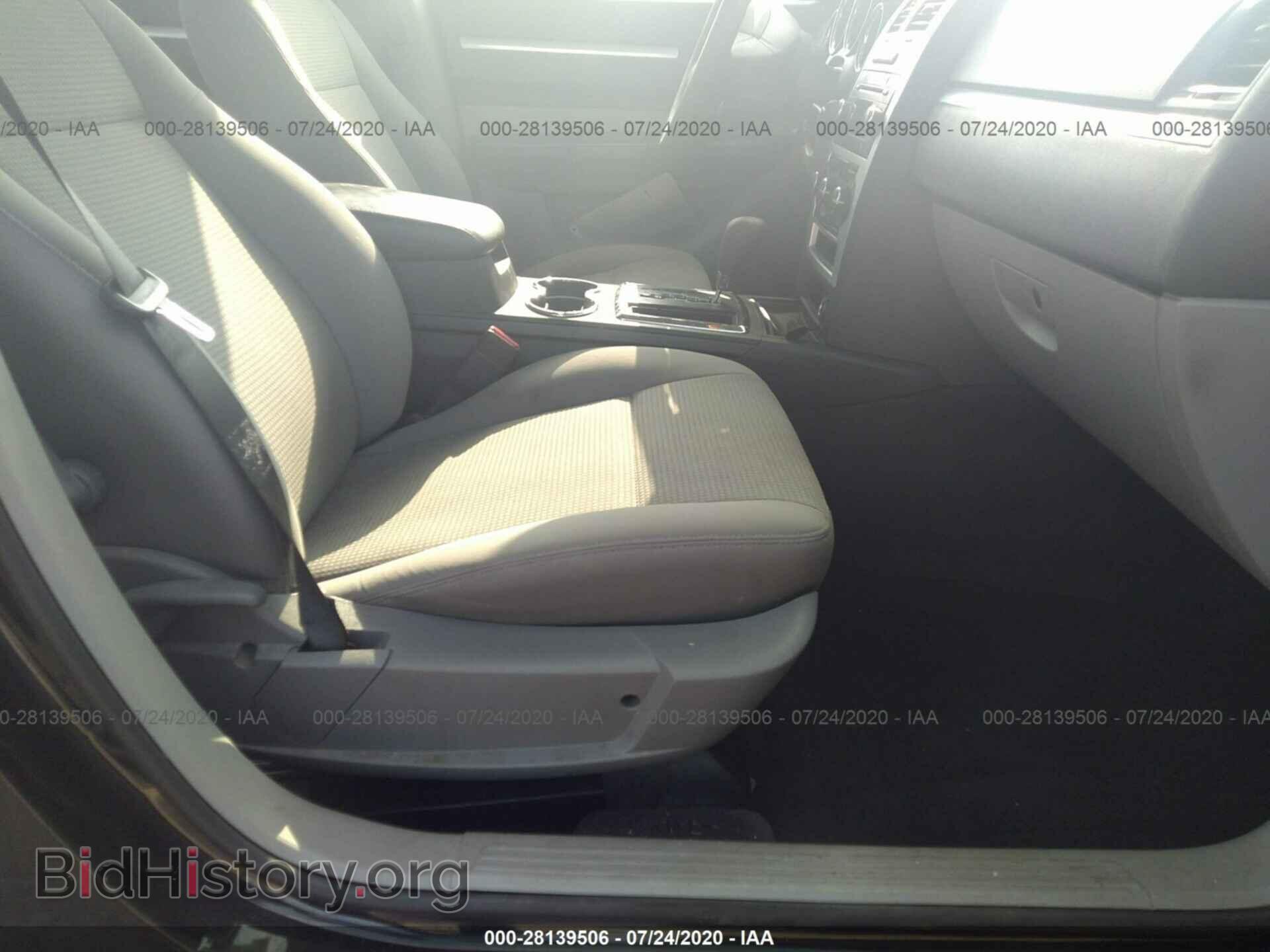 2010 DODGE CHARGER - VIN: 2B3CA3CV4AH252982 - Фото 5