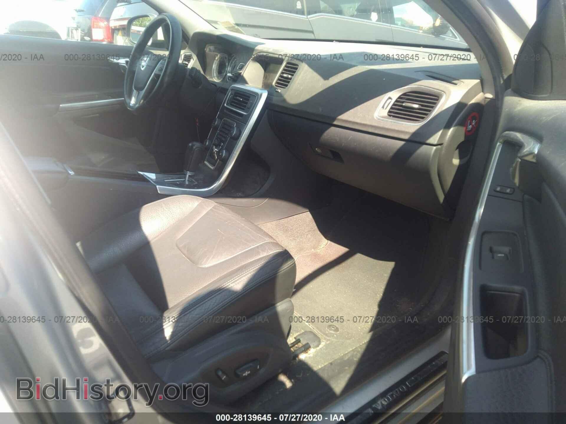 2012 VOLVO S60 - VIN: YV1622FS3C2043937 - Фото 5