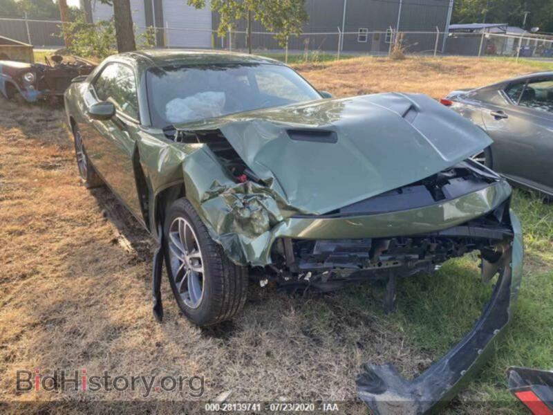 2019 Dodge CHALLENGER (VIN 2C3CDZGG7KH676182) — photo 2 of 10