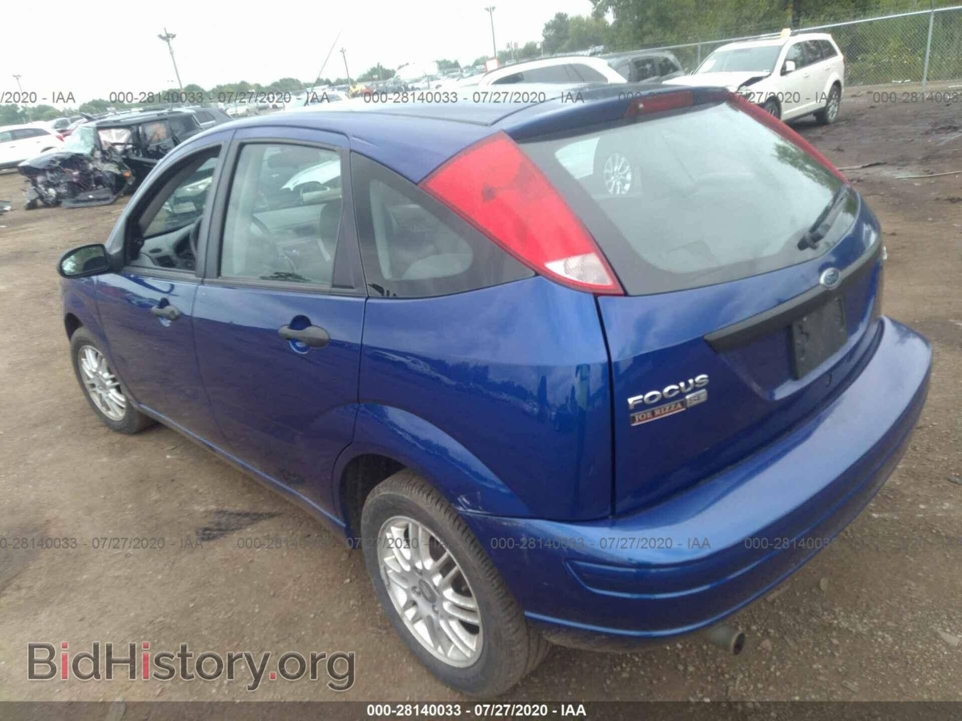 2005 FORD FOCUS - VIN: 3FAFP37N65R127017 - Фото 3