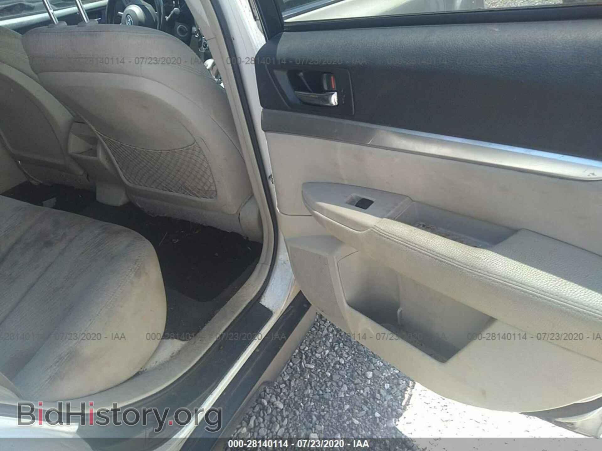 2010 SUBARU OUTBACK - VIN: 4S4BRCCC8A3353426 - Фото 9