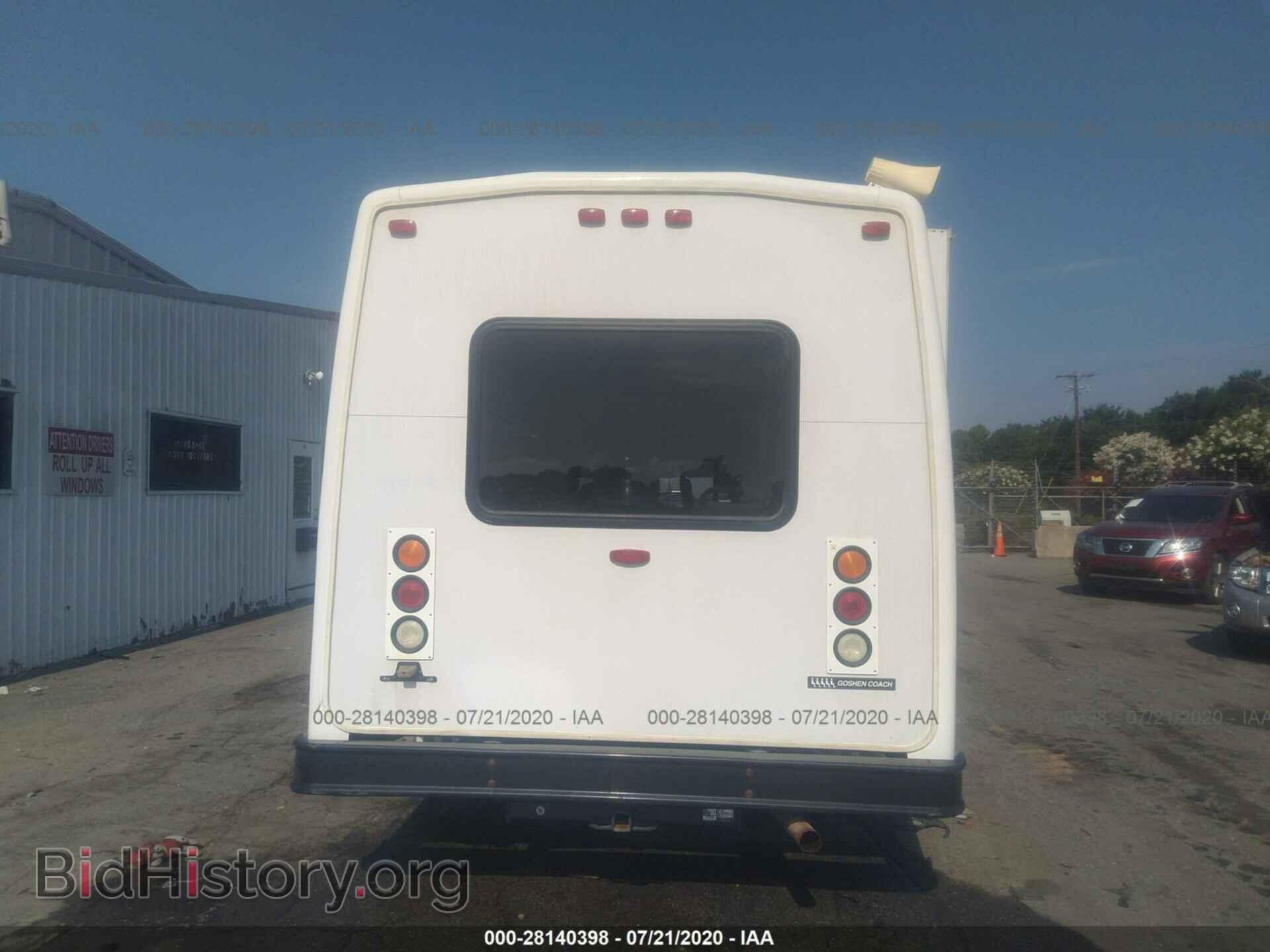 2004 FORD ECONOLINE - VIN: 1FDXE45S34HA36611 - Фото 8