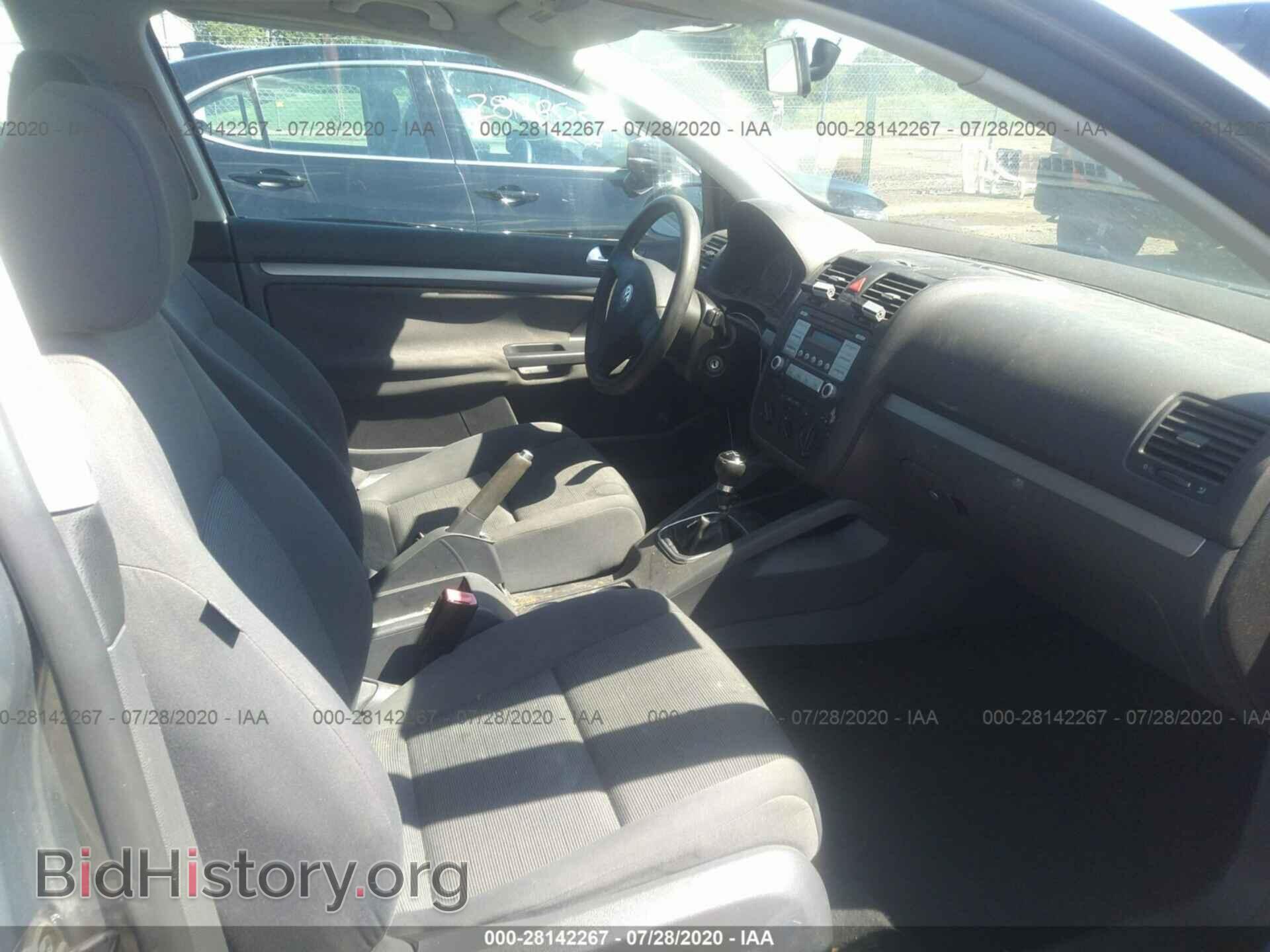 2008 VOLKSWAGEN RABBIT - VIN: WVWAA71K88W322775 - Фото 5