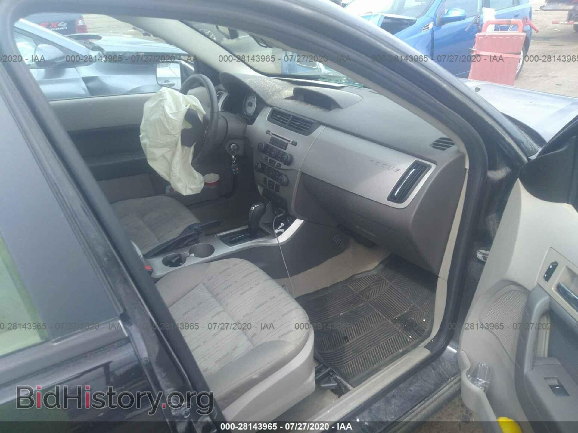 2008 FORD FOCUS - VIN: 1FAHP35N48W123870 - Фото 5