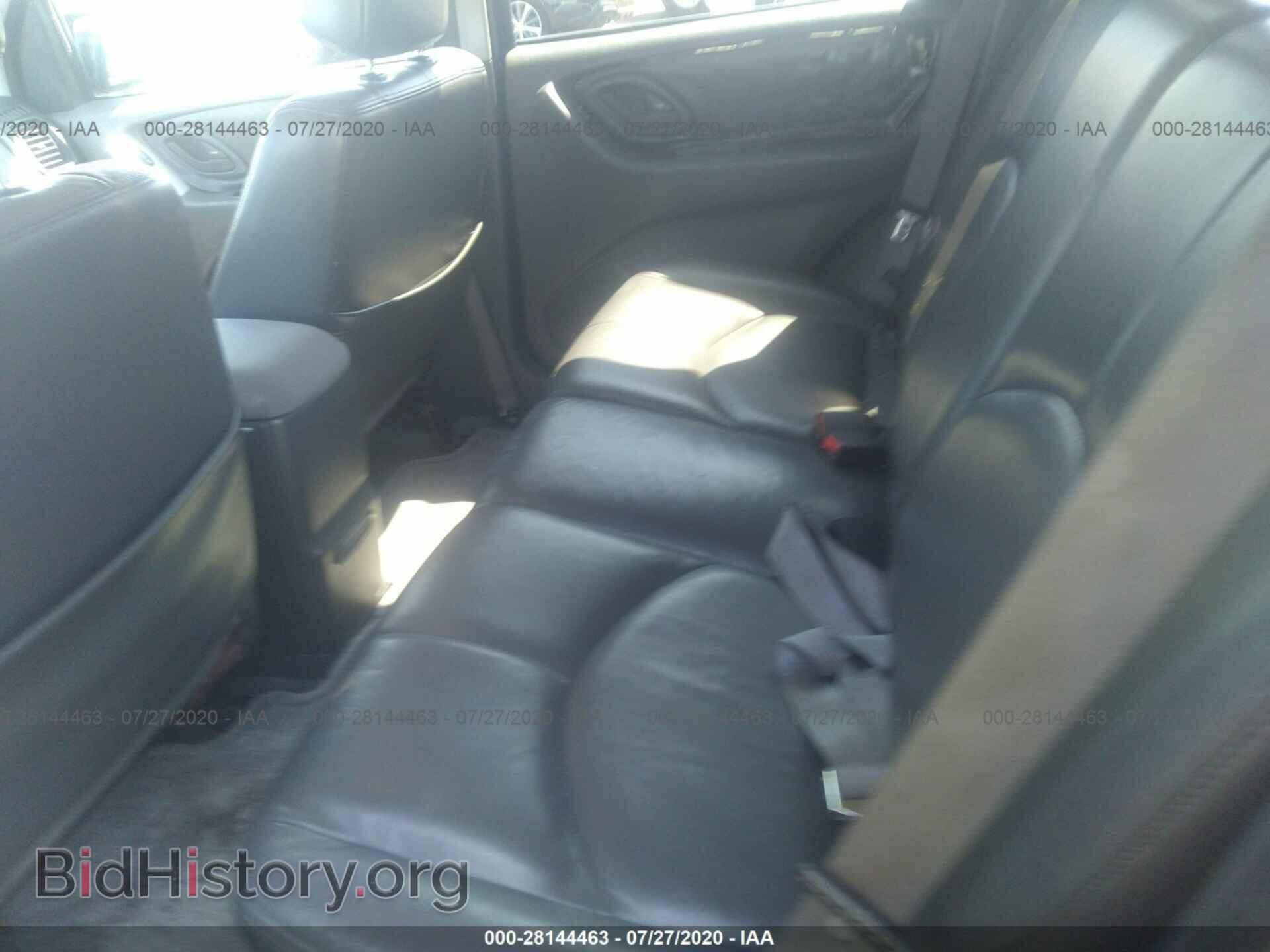 2003 MAZDA TRIBUTE - VIN: 4F2CZ06183KM51348 - Фото 8