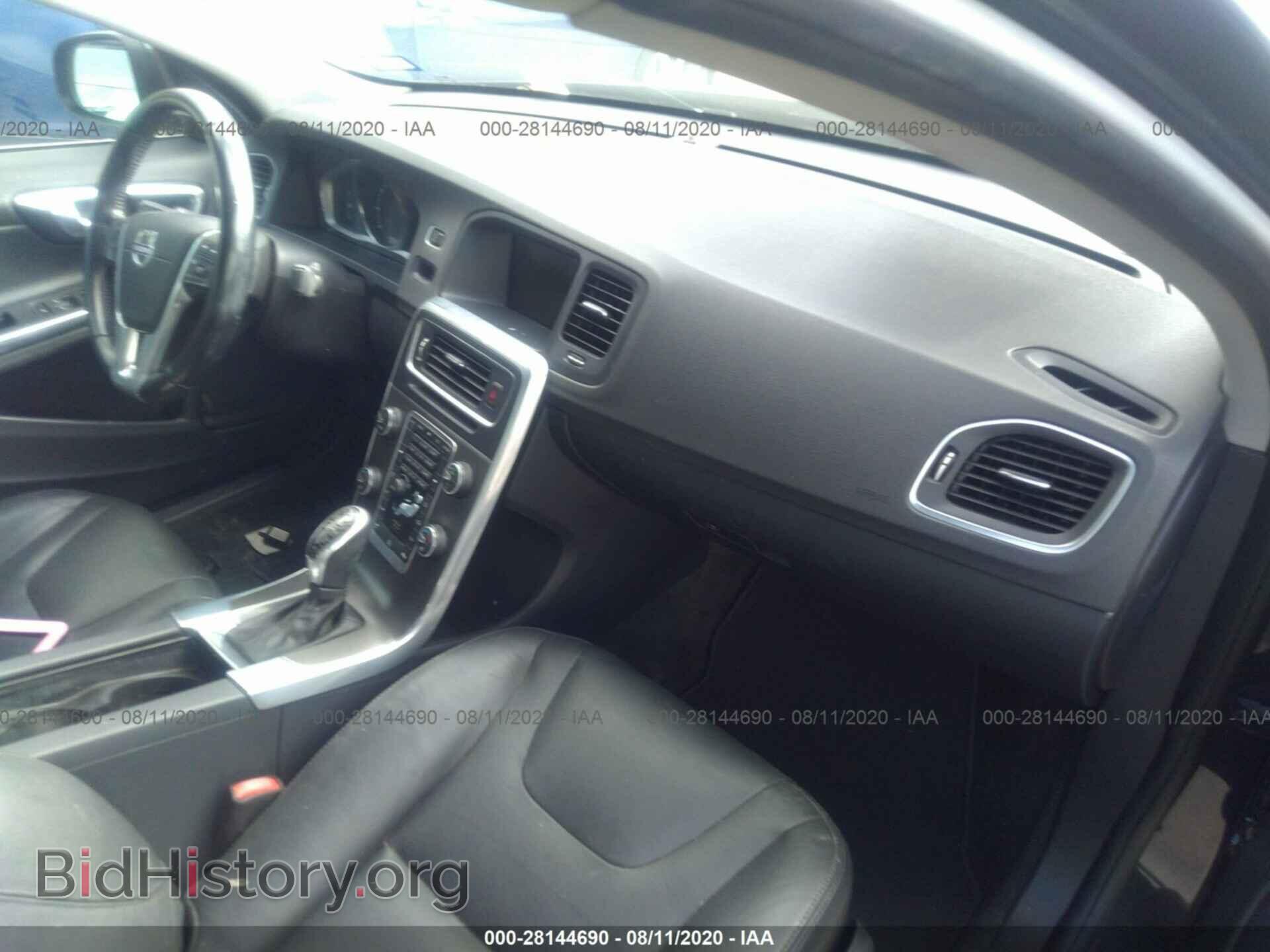 2015 VOLVO S60 - VIN: YV140MFC7F2317730 - Фото 5