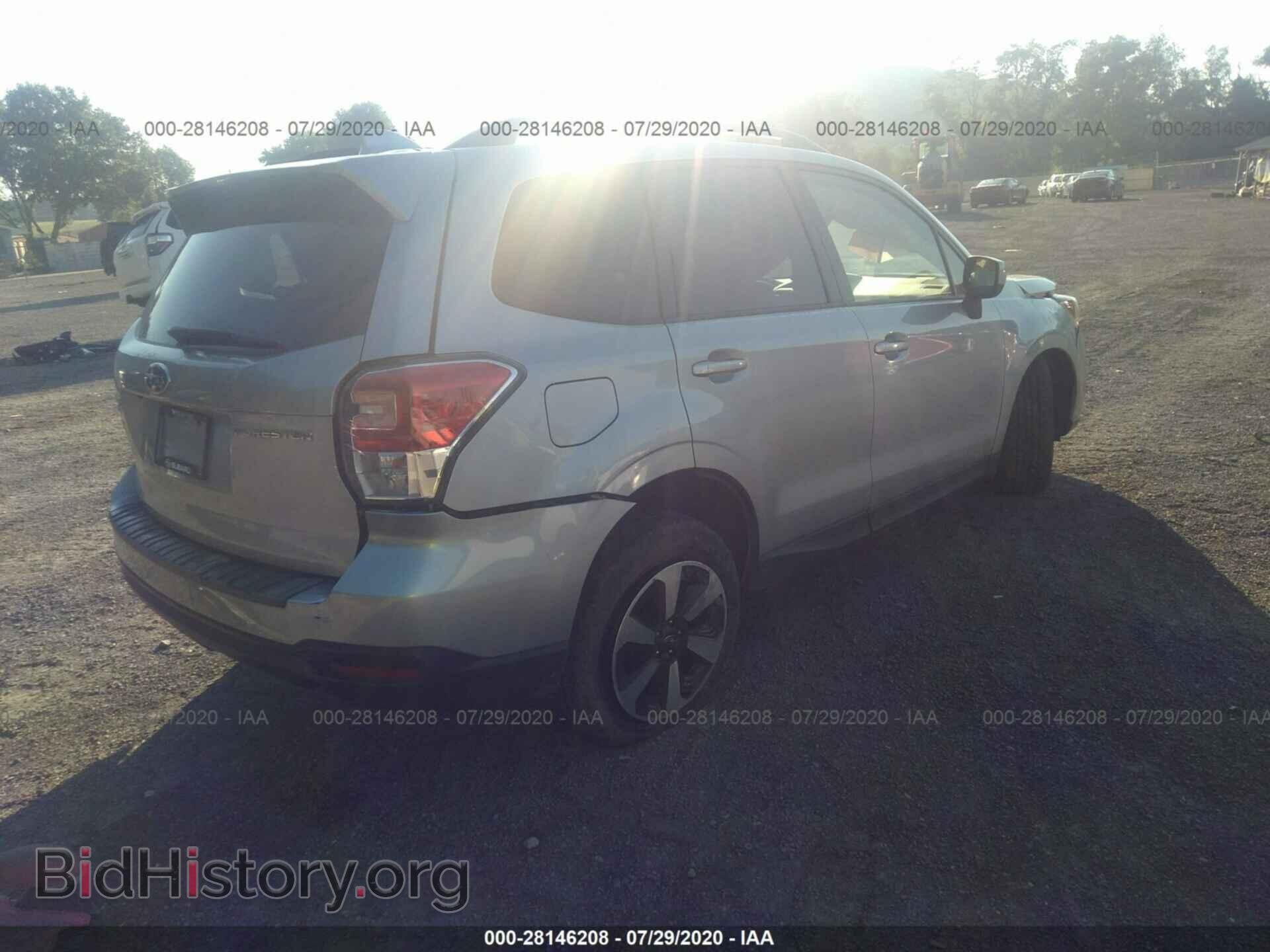 2018 SUBARU FORESTER - VIN: JF2SJAEC7JH423399 - Фото 4