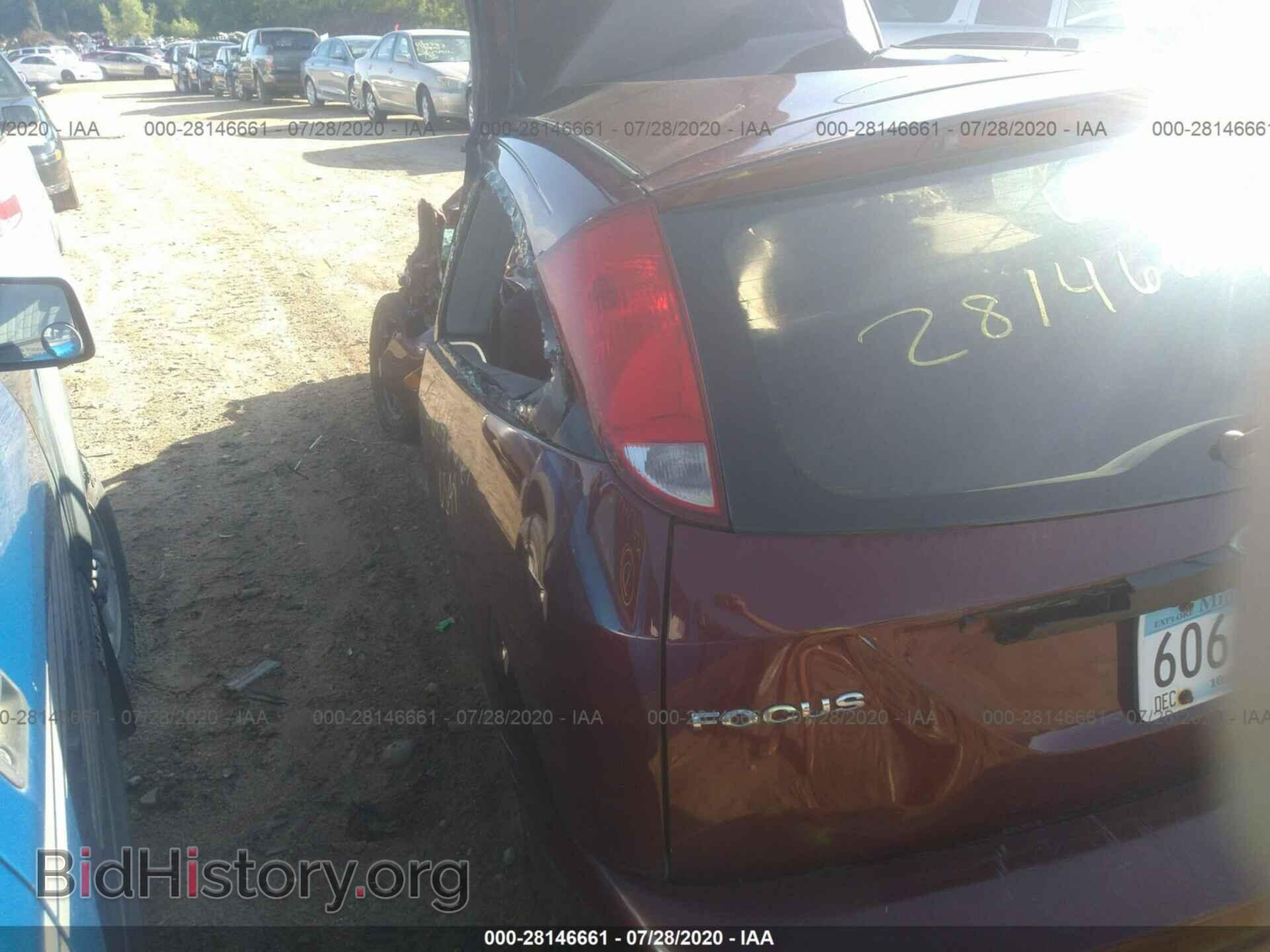 2007 FORD FOCUS - VIN: 1FAHP31N67W204132 - Фото 3