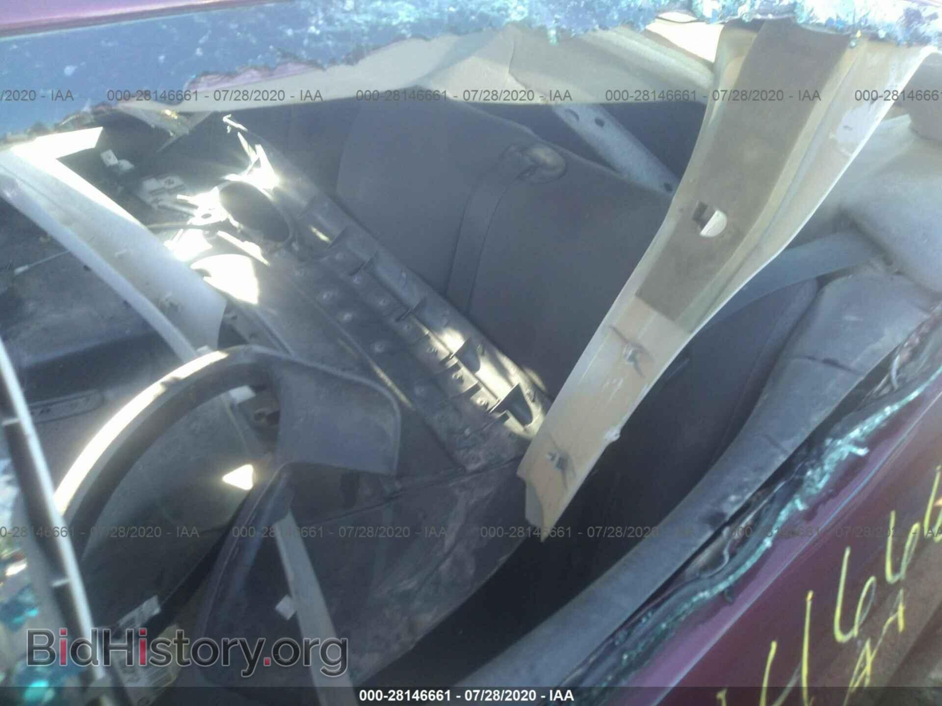 2007 FORD FOCUS - VIN: 1FAHP31N67W204132 - Фото 8
