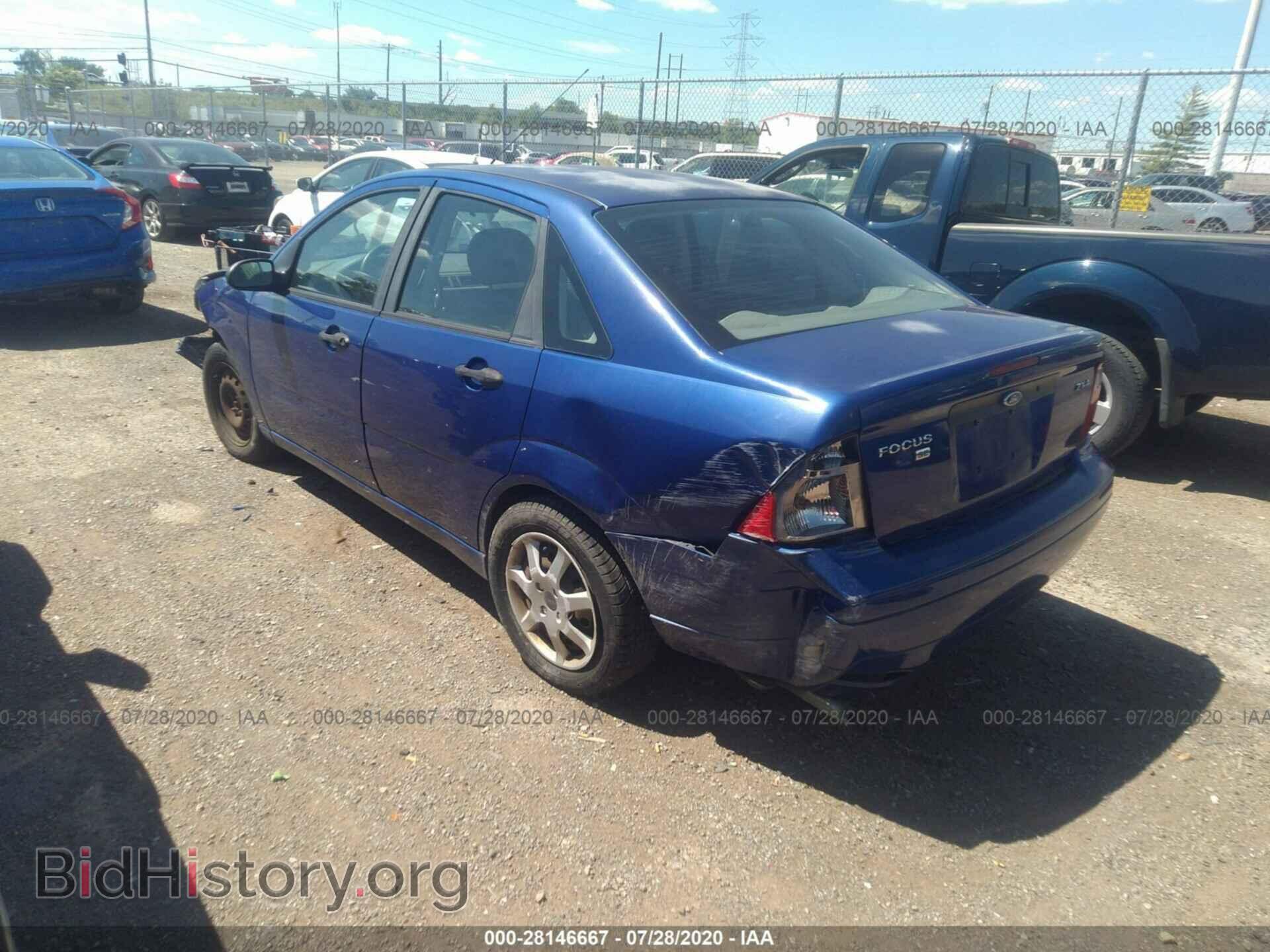 2005 FORD FOCUS - VIN: 1FAFP34N15W296928 - Фото 3