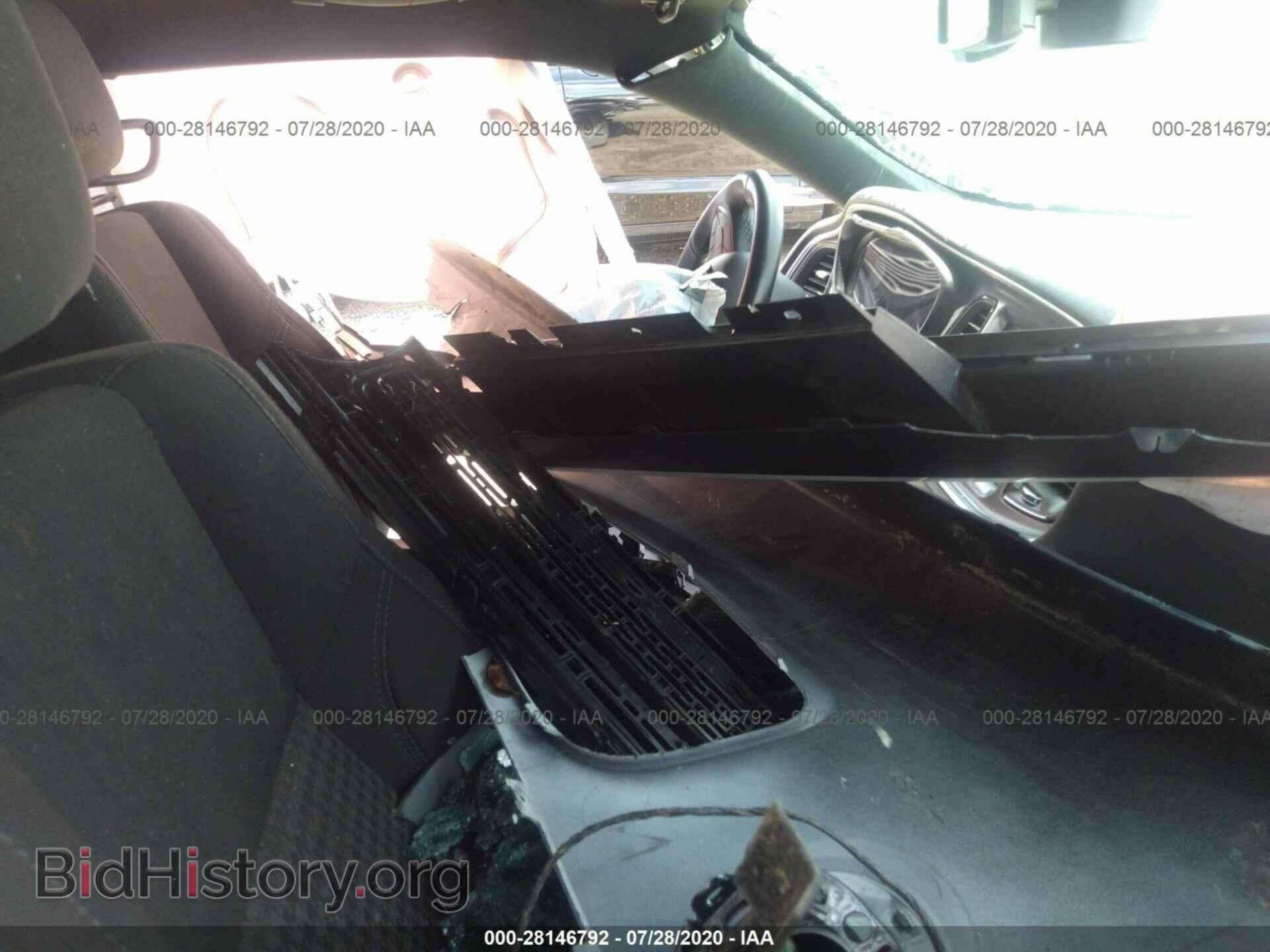 2018 DODGE CHALLENGER - VIN: 2C3CDZAG2JH178785 - Photo 5