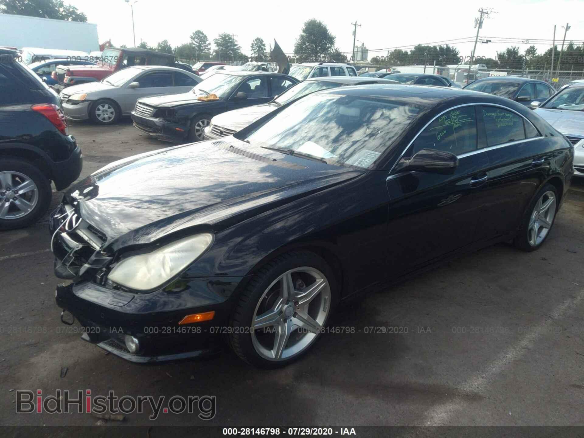 2010 MERCEDES-BENZ CLS-CLASS - VIN: WDDDJ7CB3AA164154 - Фото 2
