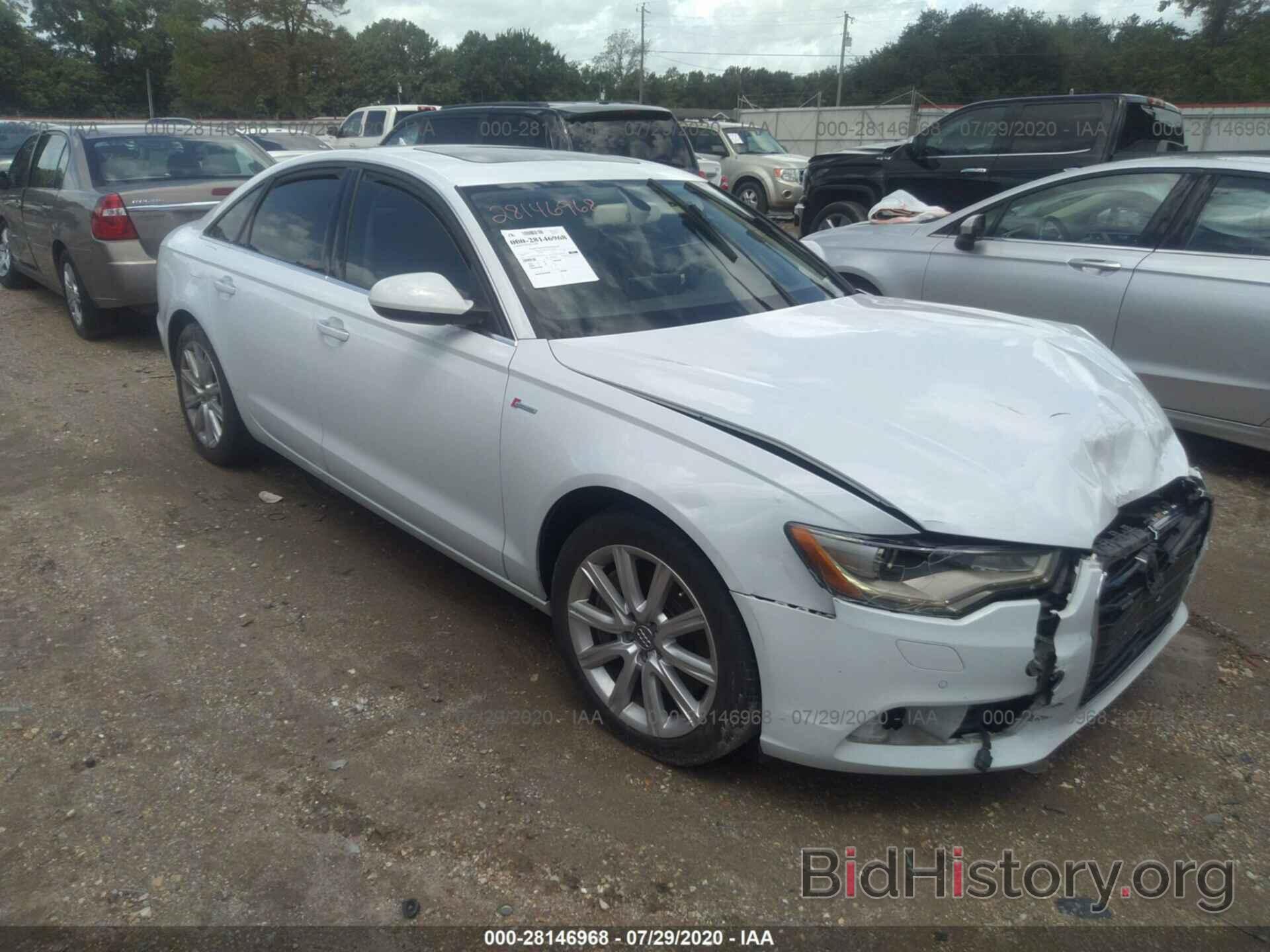 Photo WAUGGAFC0DN137091 - AUDI A6 2013