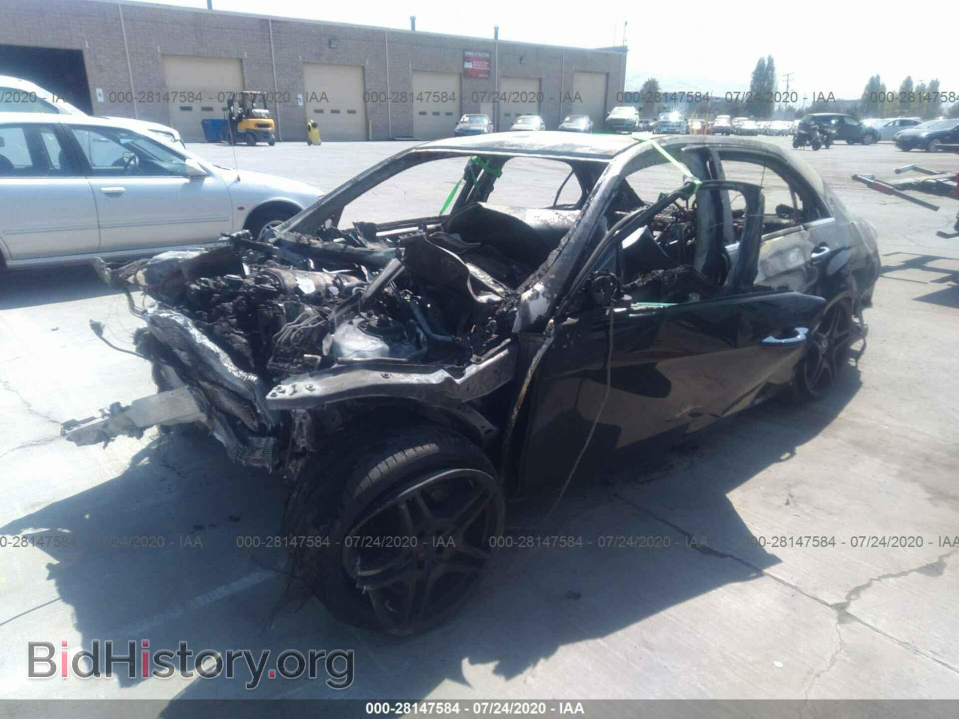 2010 MERCEDES-BENZ E-CLASS - VIN: WDDHF7HB9AA121644 - Фото 2