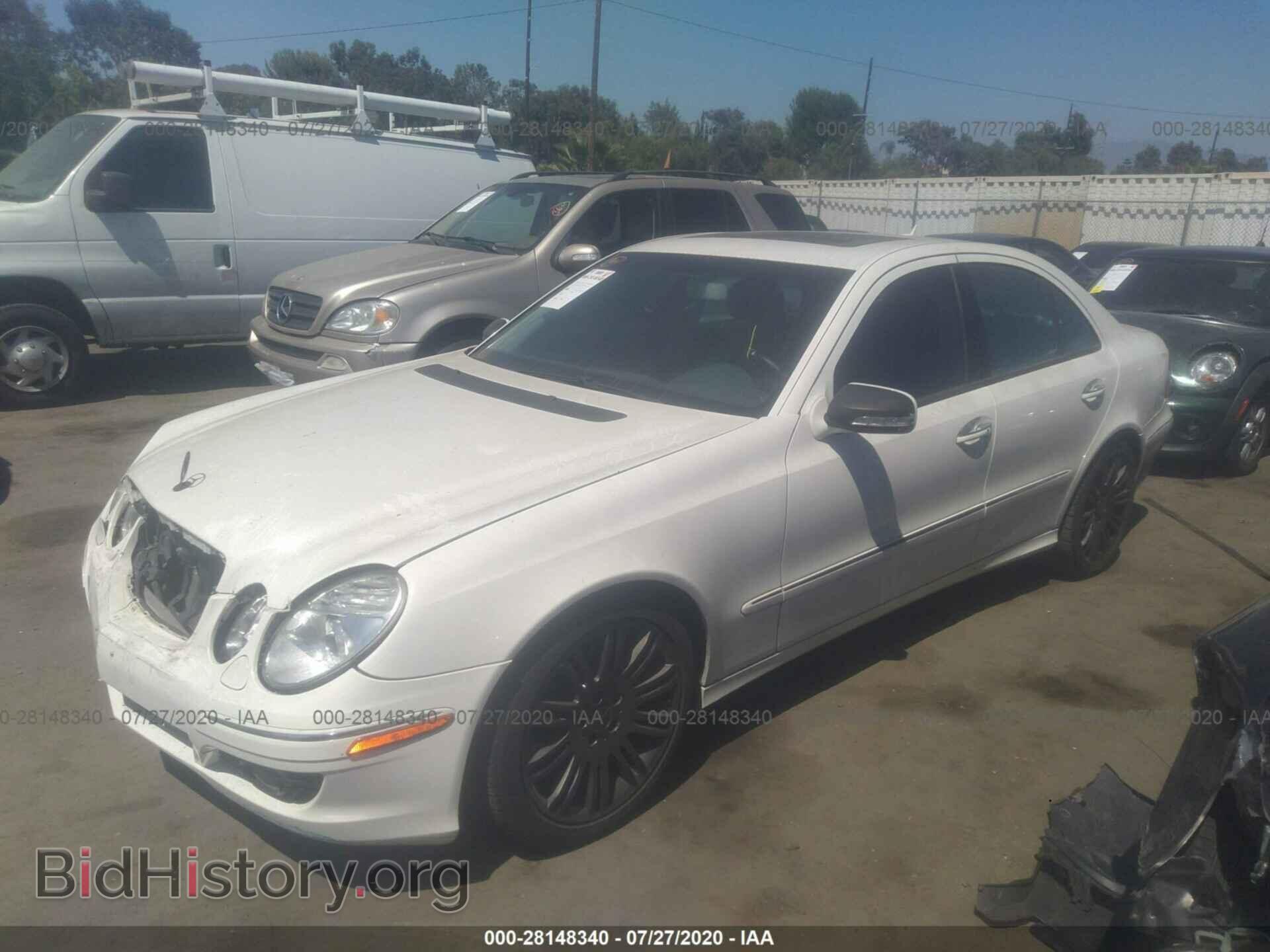 2007 MERCEDES-BENZ E-CLASS - VIN: WDBUF56X77B073381 - Фото 2