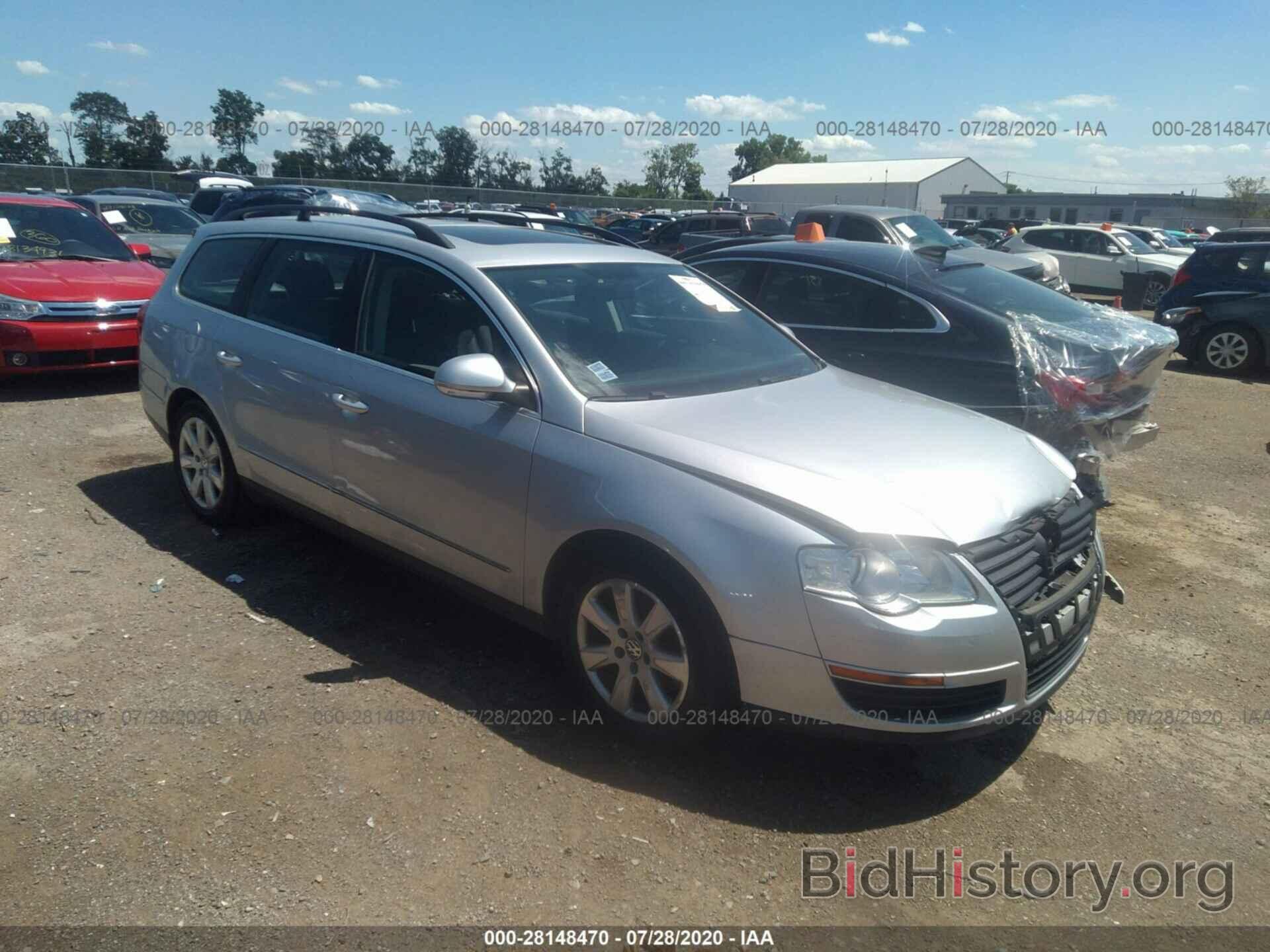 Photo WVWTK73C27E006174 - VOLKSWAGEN PASSAT WAGON 2007