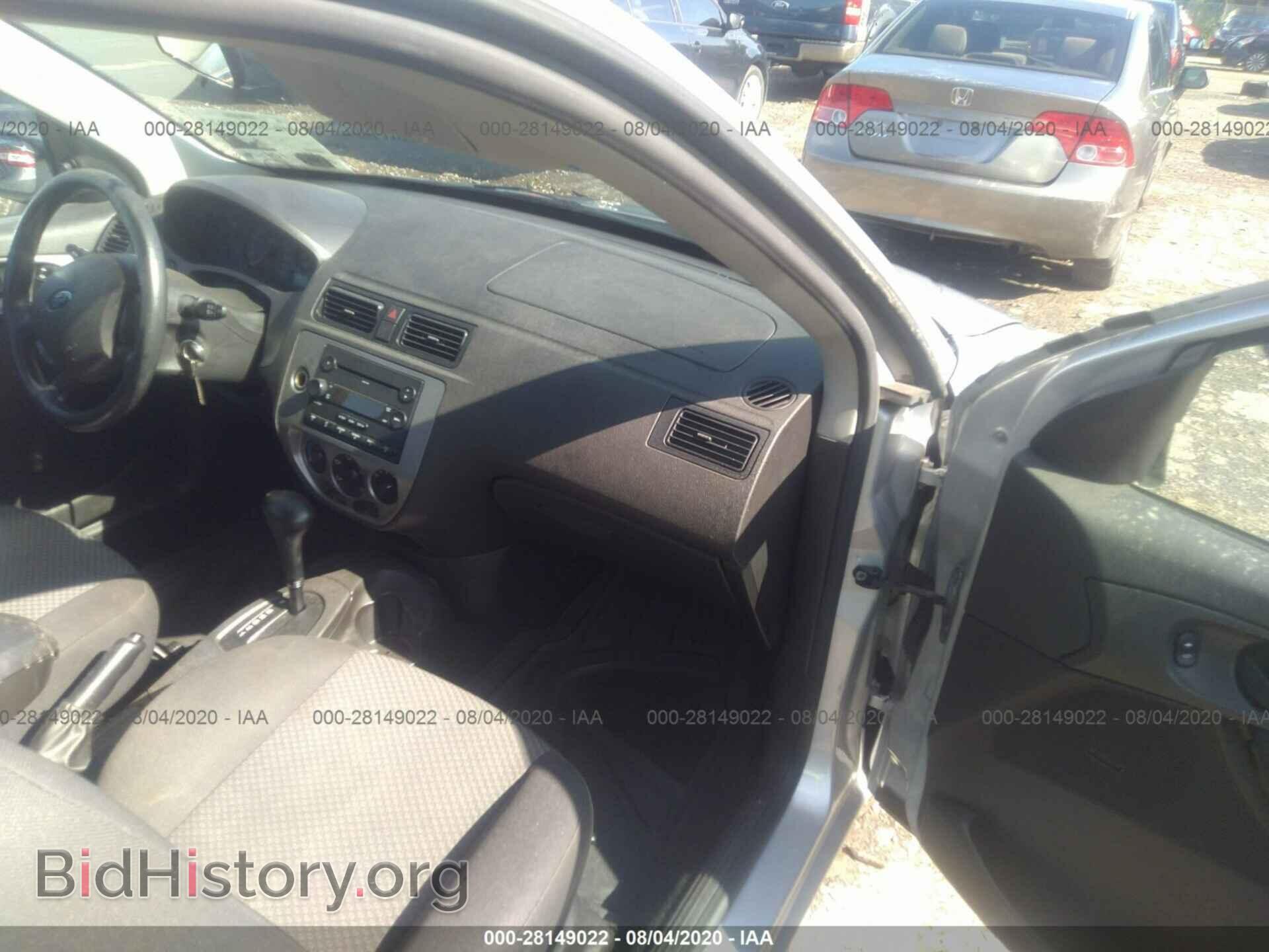 2007 FORD FOCUS - VIN: 1FAFP31N87W212773 - Фото 5