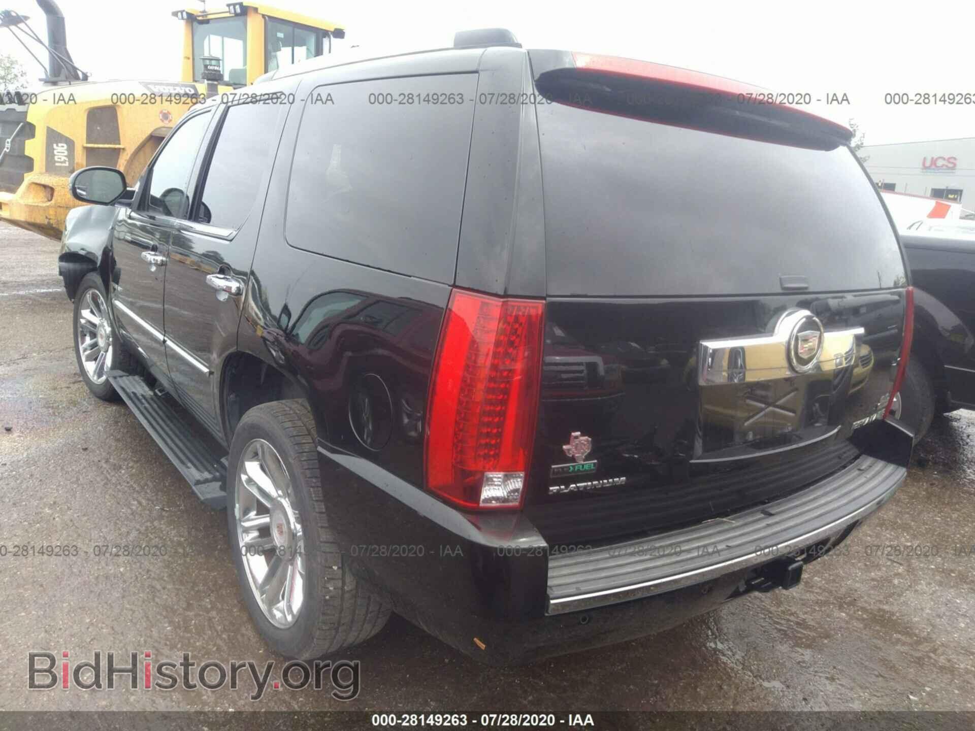 2011 CADILLAC ESCALADE - VIN: 1GYS4DEF2BR370330 - Фото 3
