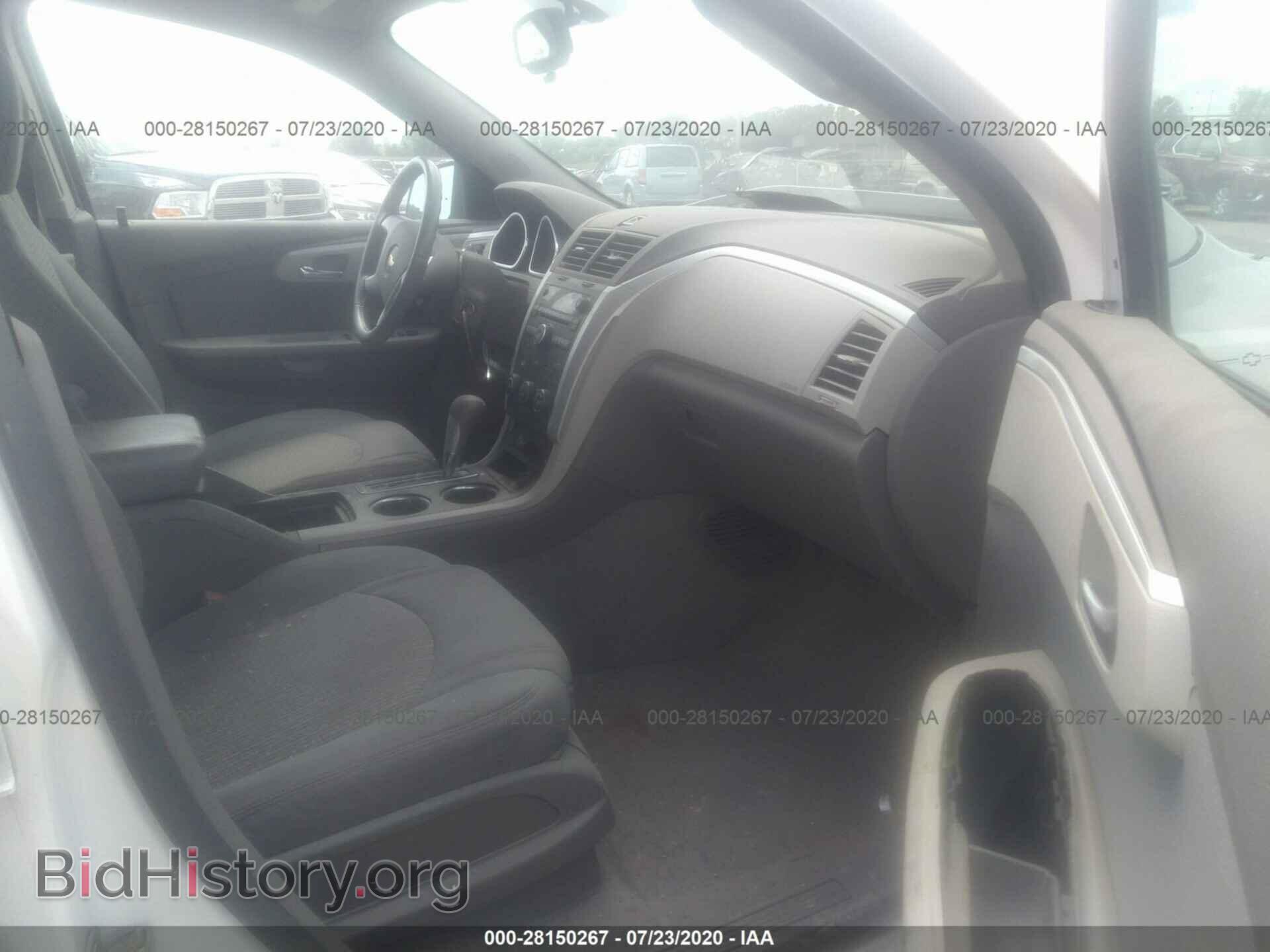 2011 CHEVROLET TRAVERSE - VIN: 1GNKRFED2BJ391105 - Фото 5