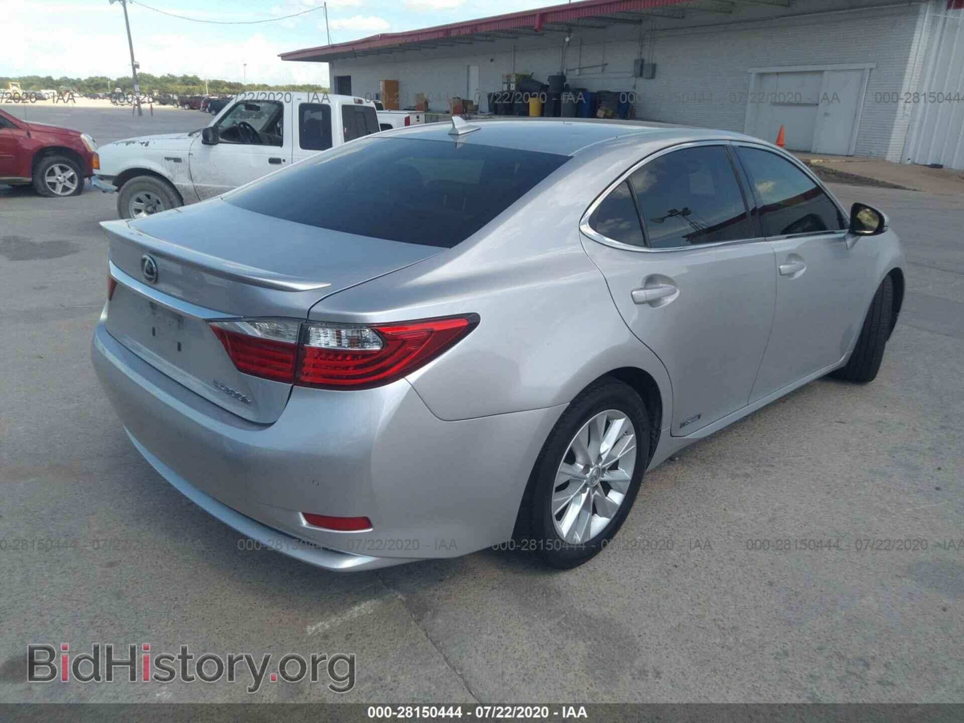 2013 LEXUS ES 300H - VIN: JTHBW1GG2D2000588 - Фото 4