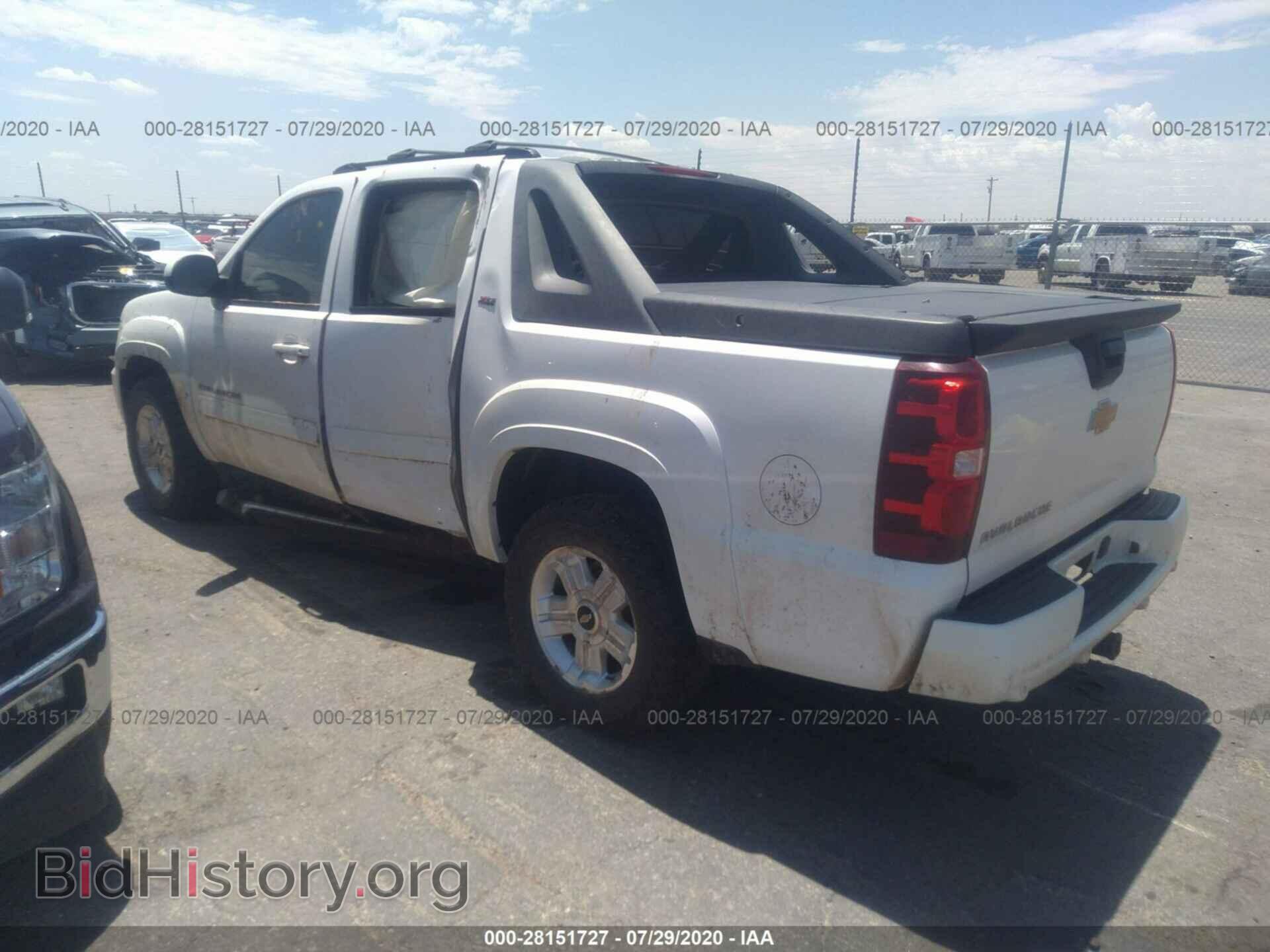 2012 CHEVROLET AVALANCHE - VIN: 3GNTKFE74CG229692 - Фото 3