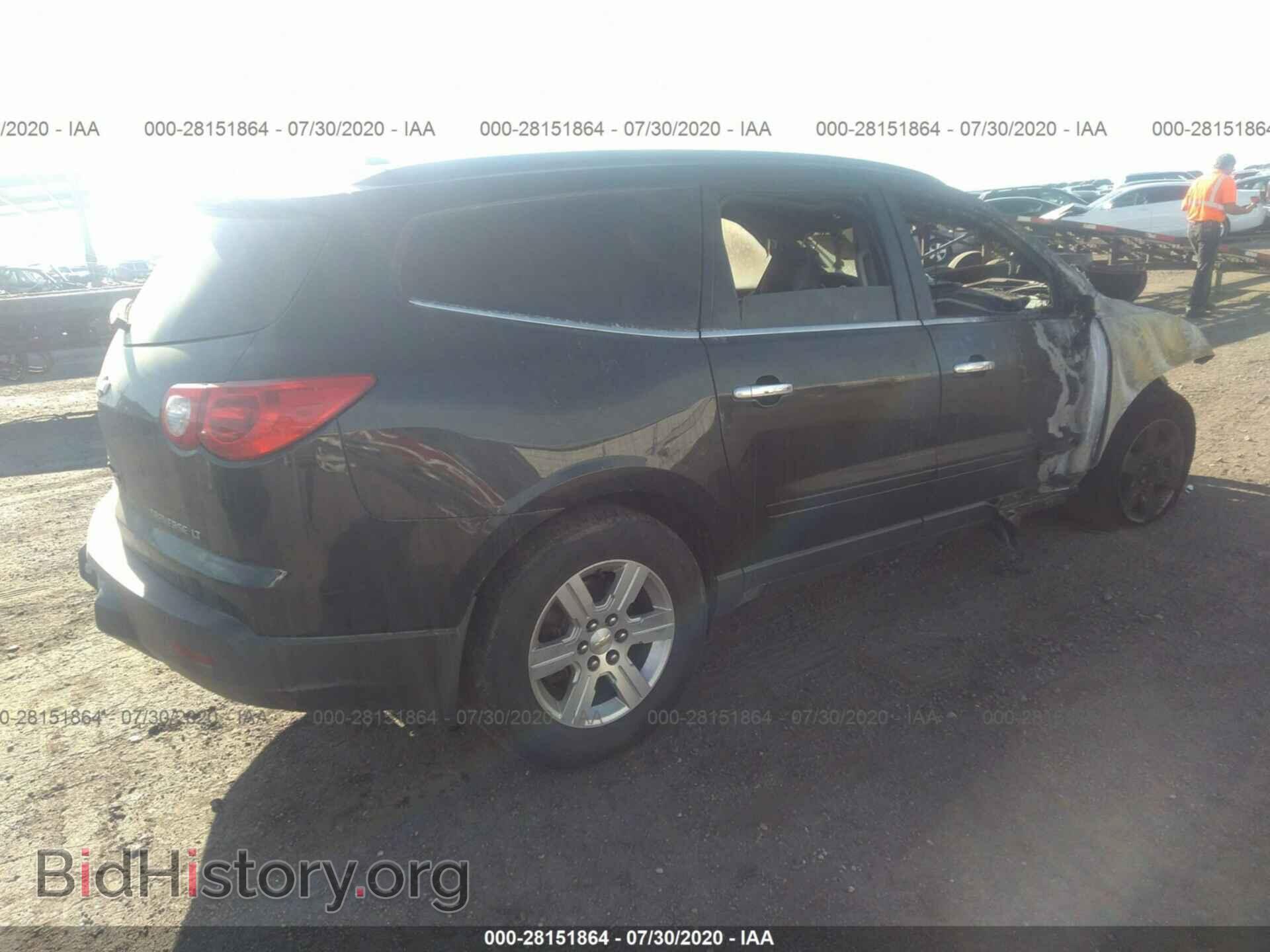 2012 CHEVROLET TRAVERSE - VIN: 1GNKVJED6CJ205033 - Фото 4