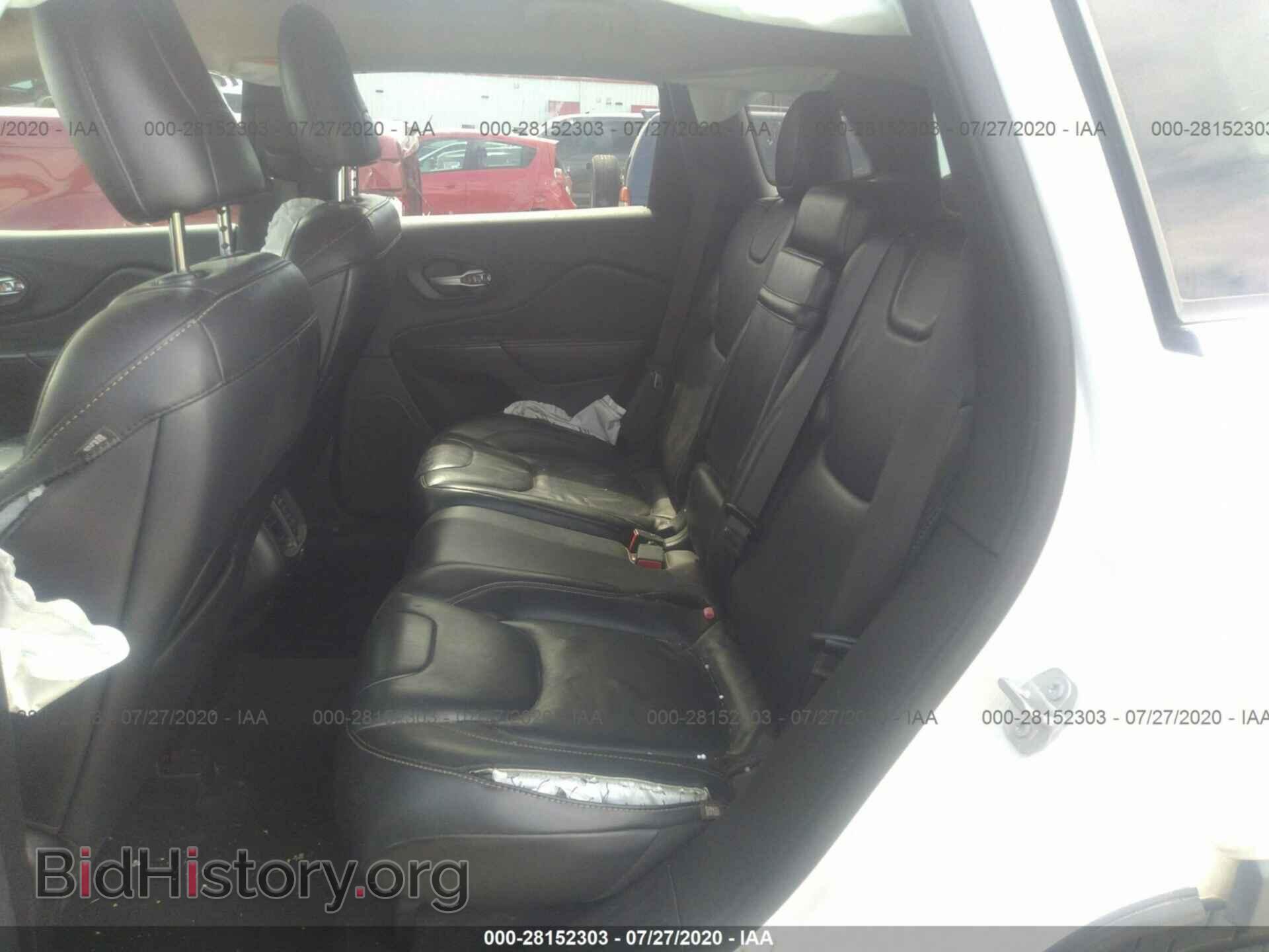 2016 JEEP CHEROKEE - VIN: 1C4PJLDB4GW243021 - Photo 8