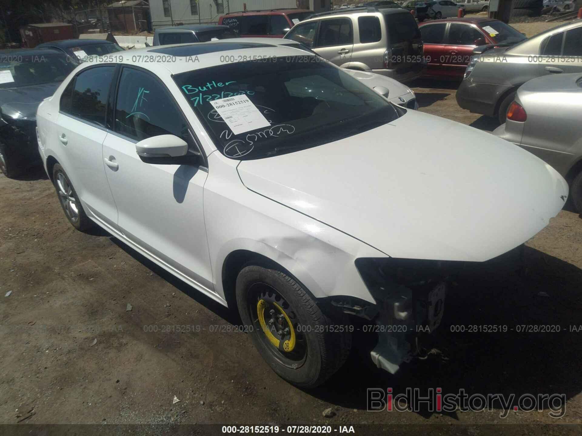 Photo 3VWD17AJ5EM367900 - VOLKSWAGEN JETTA SEDAN 2014