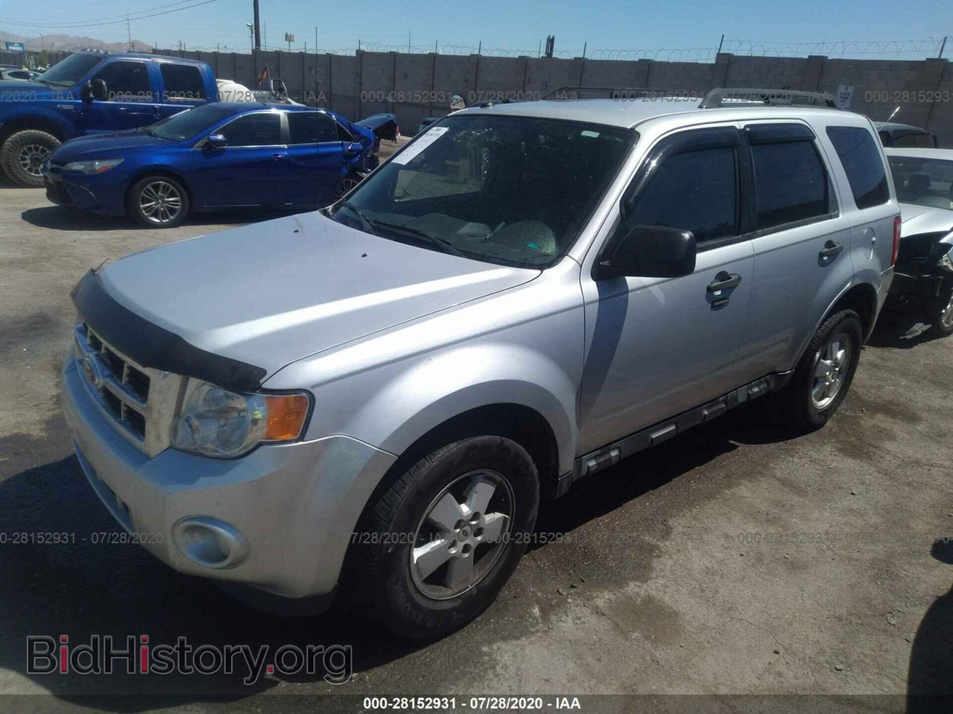 2012 FORD ESCAPE - VIN: 1FMCU0D70CKC52117 - Фото 2