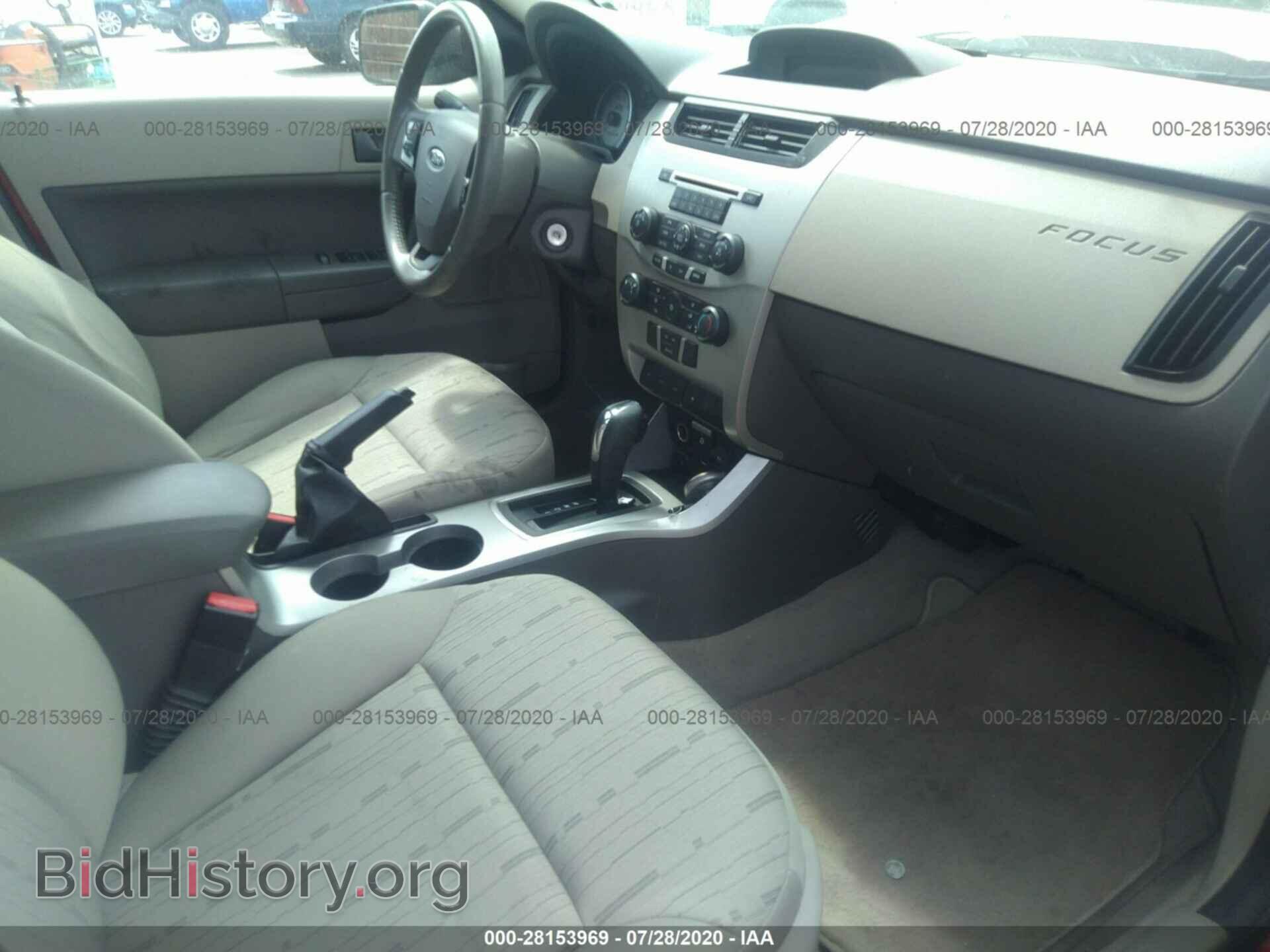 2011 FORD FOCUS - VIN: 1FAHP3FN3BW166134 - Photo 5
