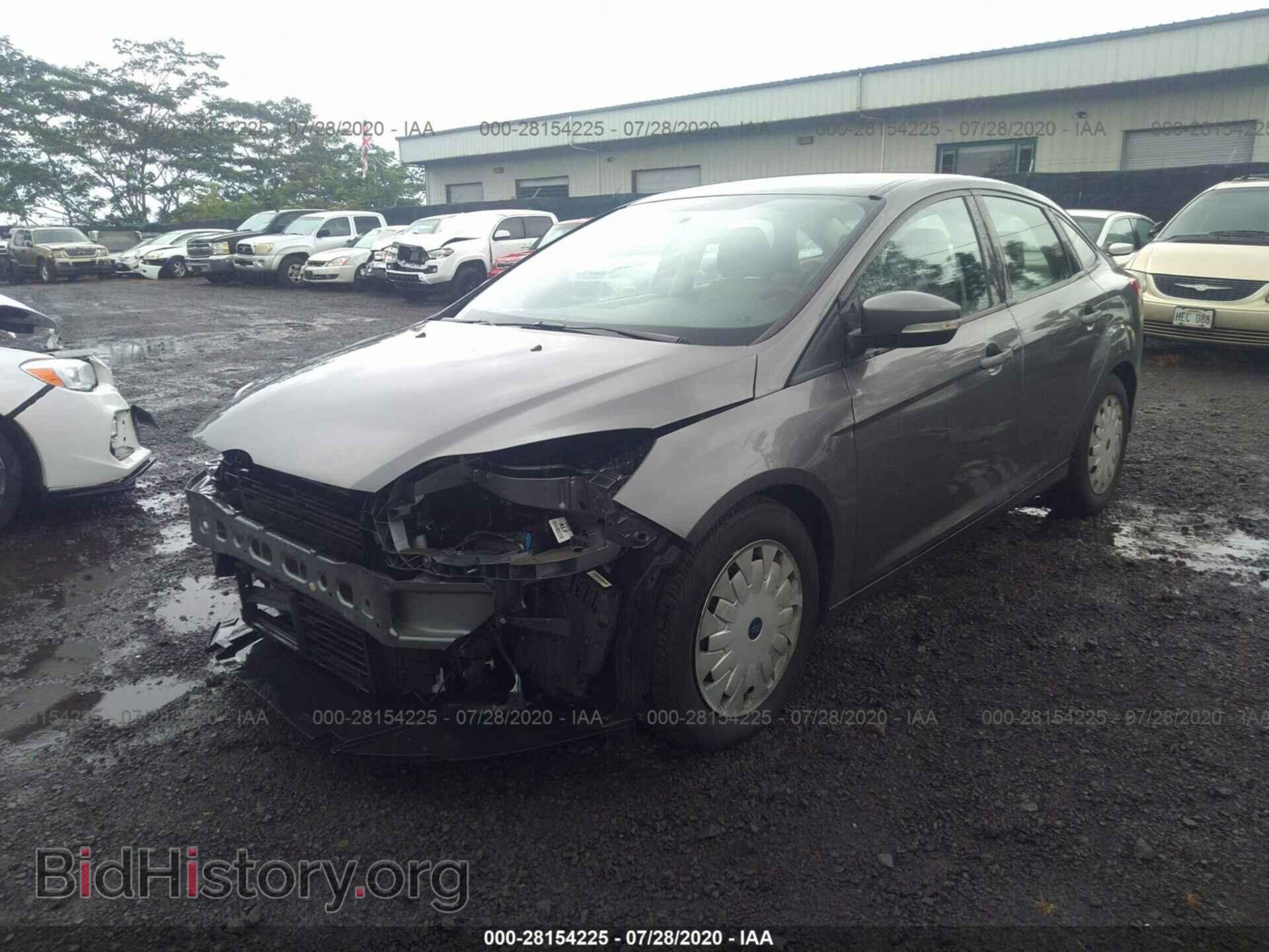 2013 FORD FOCUS - VIN: 1FADP3F24DL363757 - Фото 2