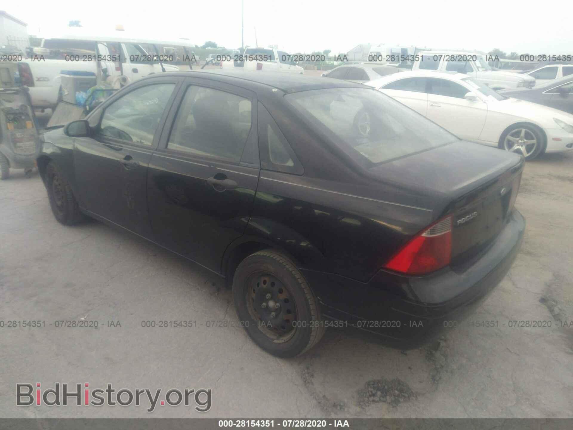 2007 FORD FOCUS - VIN: 1FAFP34N67W211133 - Фото 3