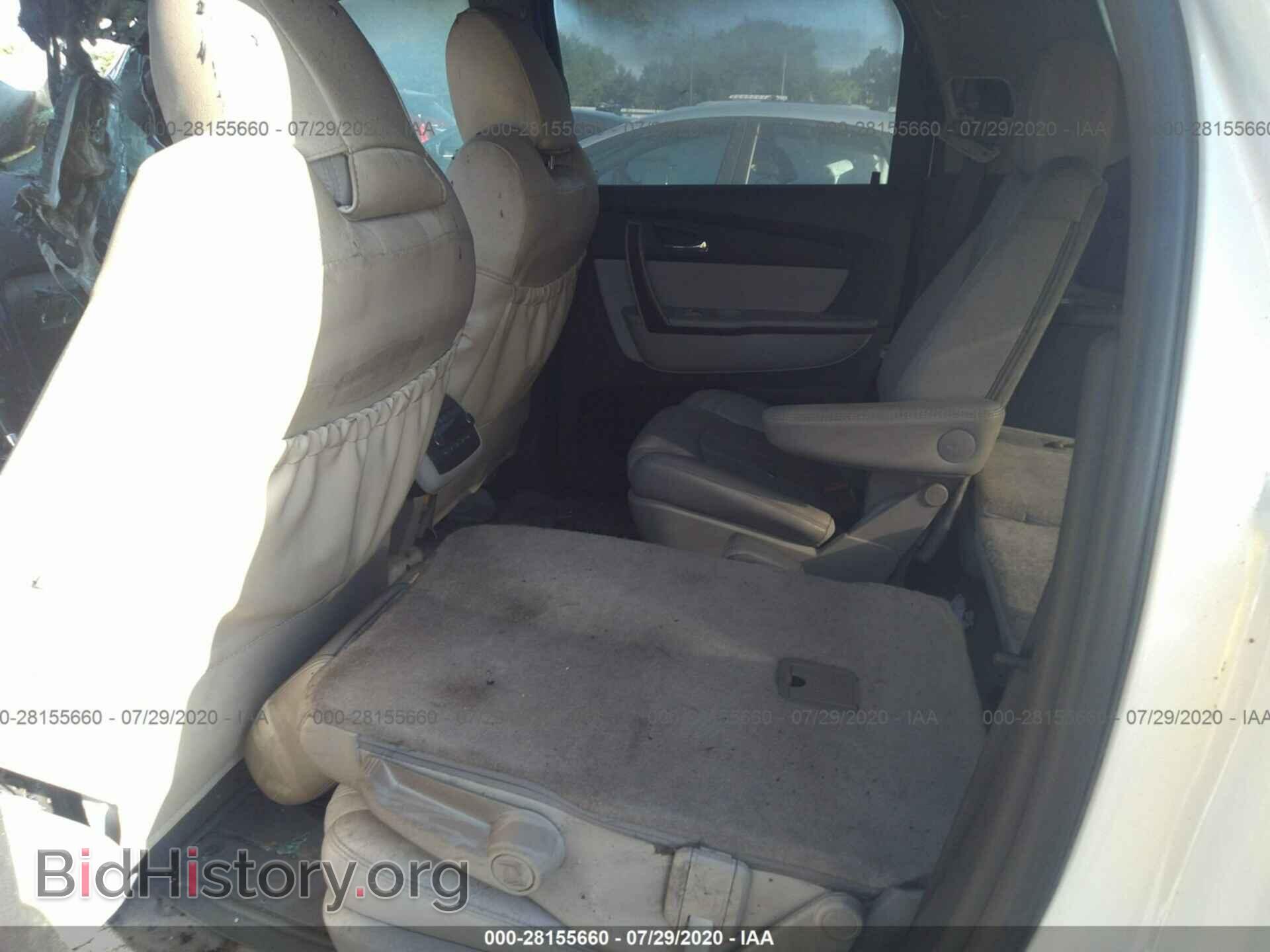 2011 GMC ACADIA - VIN: 1GKKRTED2BJ298435 - Фото 8
