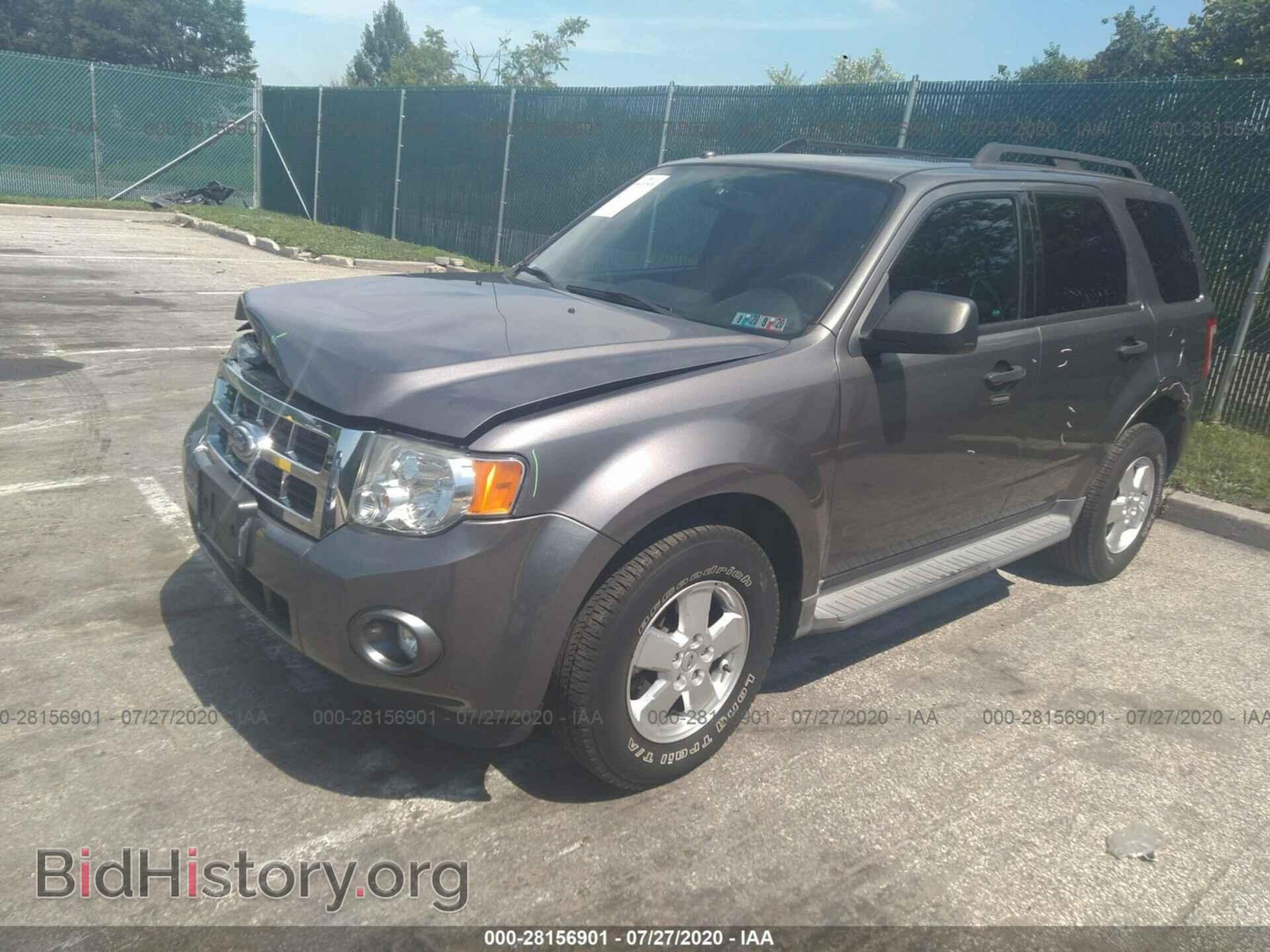 2011 FORD ESCAPE - VIN: 1FMCU9D73BKA41111 - Фото 2