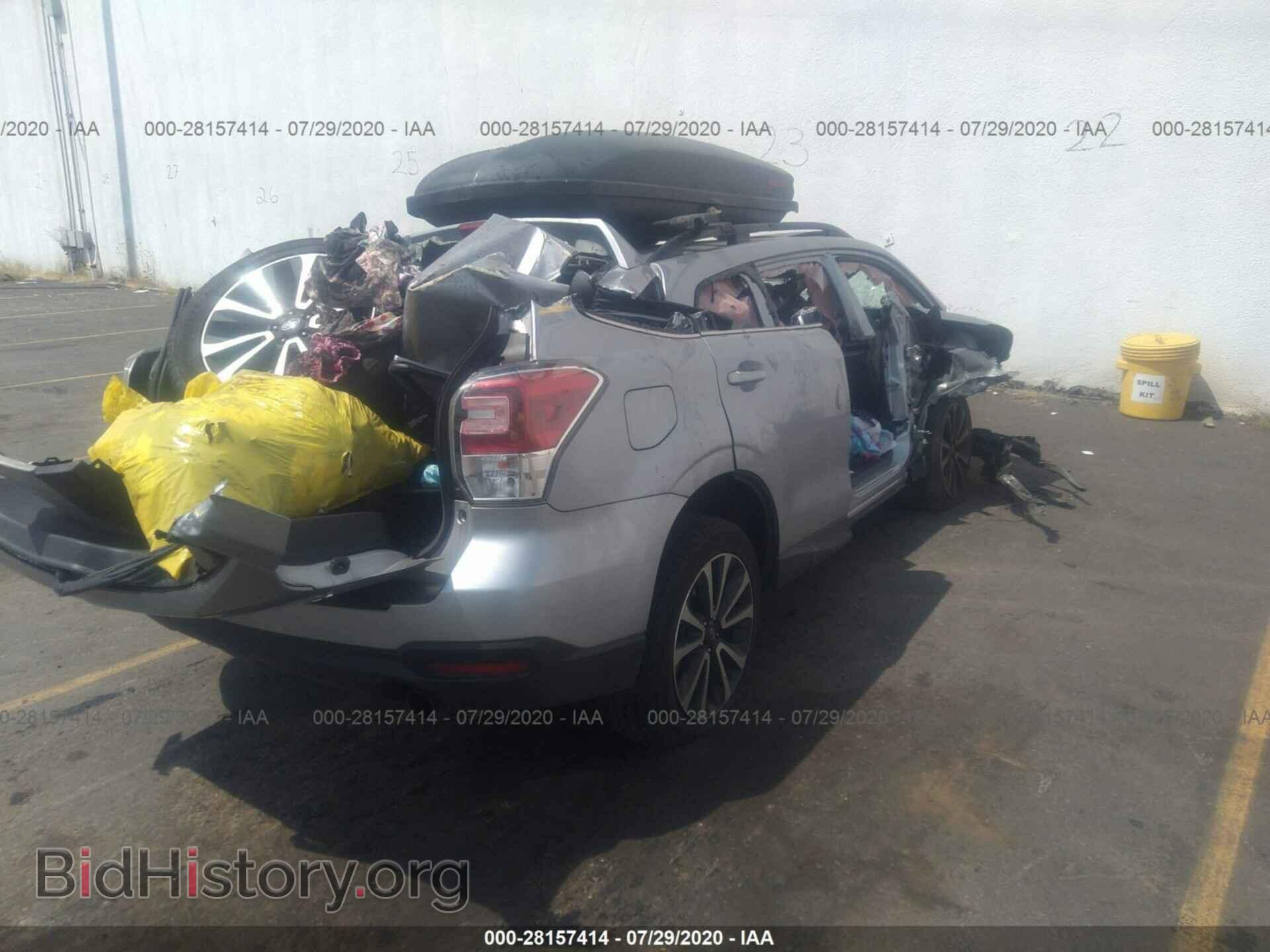 2017 SUBARU FORESTER - VIN: JF2SJGEC0HH522210 - Фото 4