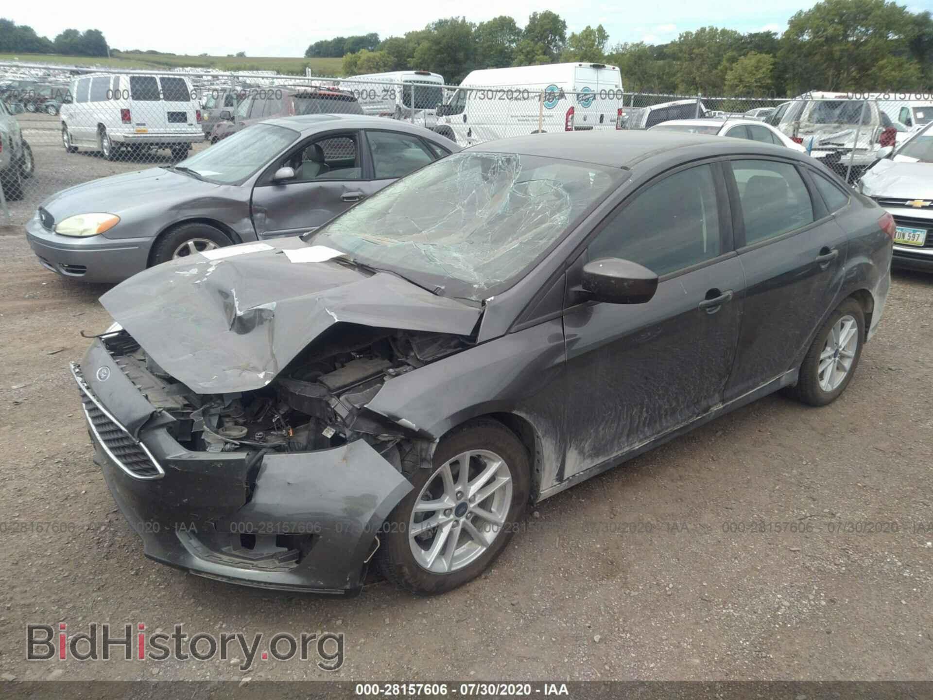 2018 FORD FOCUS - VIN: 1FADP3F29JL315943 - Фото 2