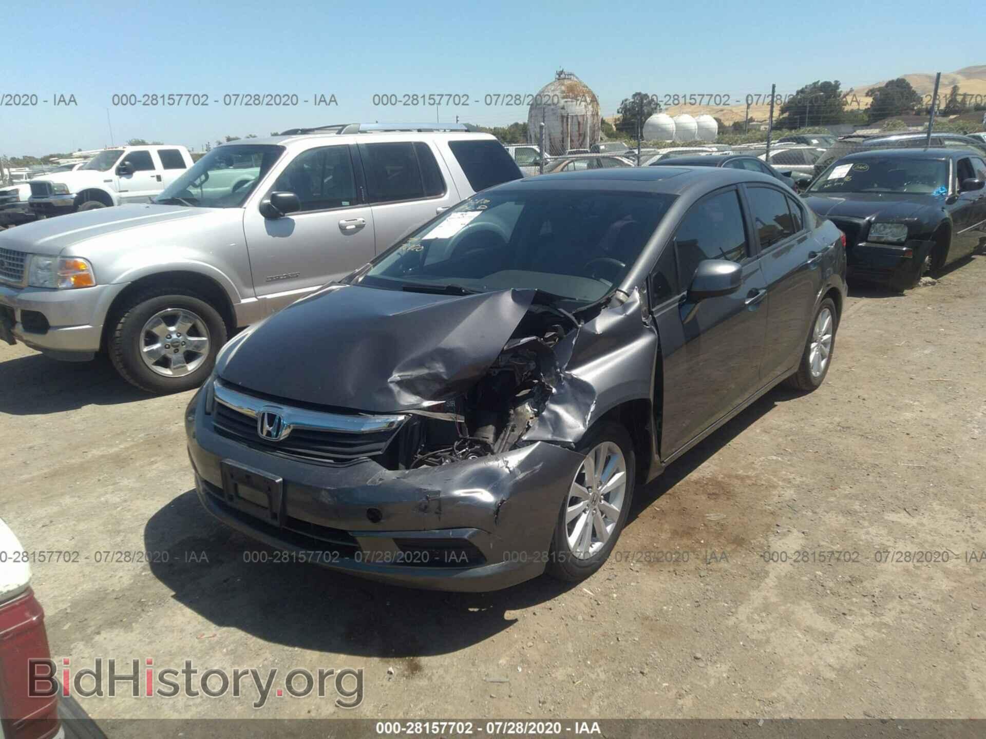 2012 HONDA CIVIC SDN - VIN: 2HGFB2F8XCH528093 - Фото 2