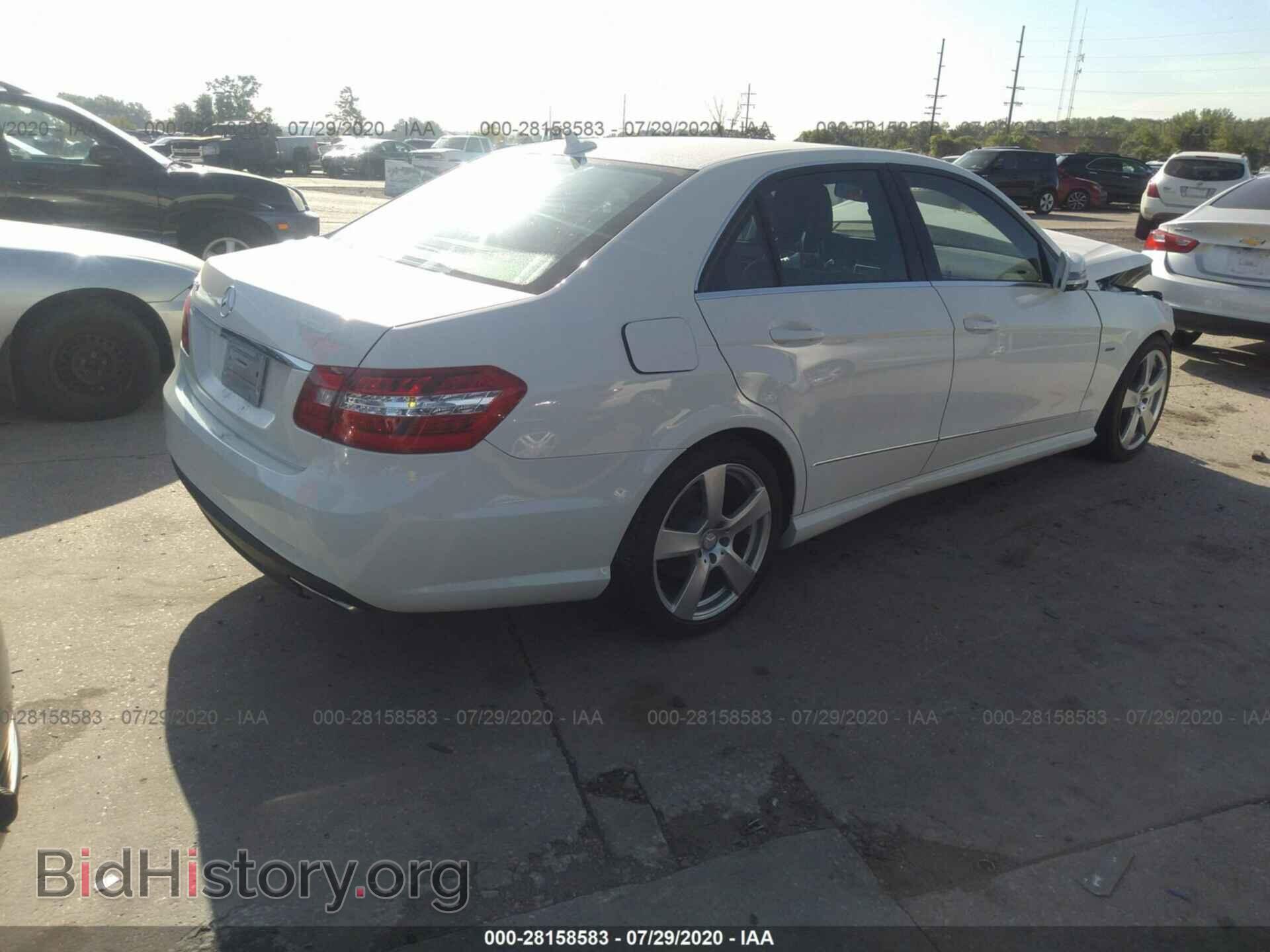 2012 MERCEDES-BENZ E-CLASS - VIN: WDDHF5KB2CA617210 - Фото 4