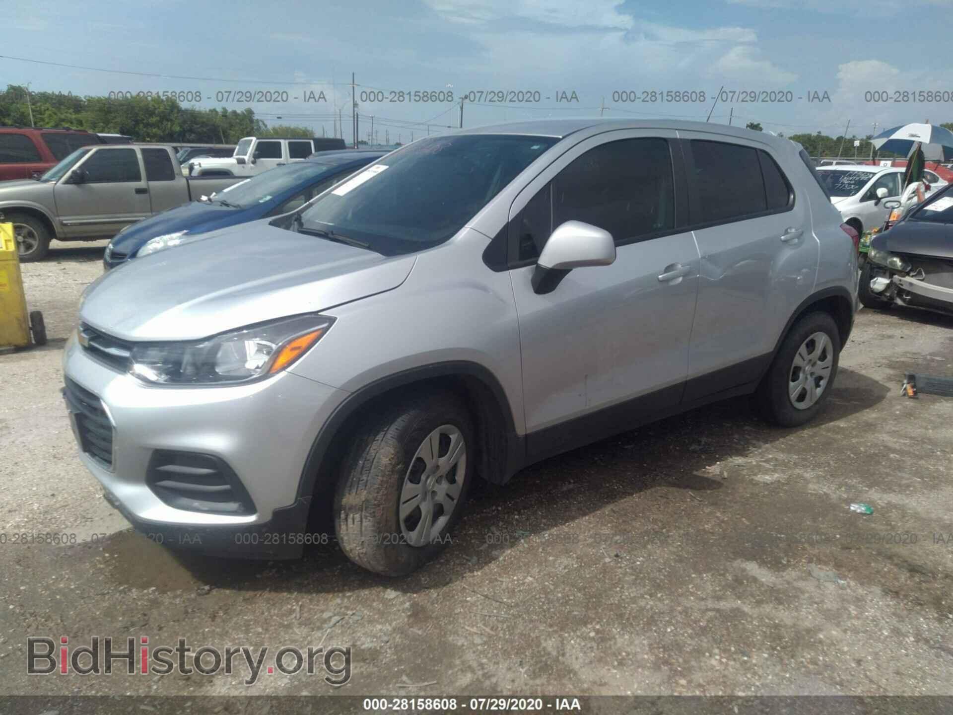2018 CHEVROLET TRAX - VIN: KL7CJKSB7JB629536 - Фото 2
